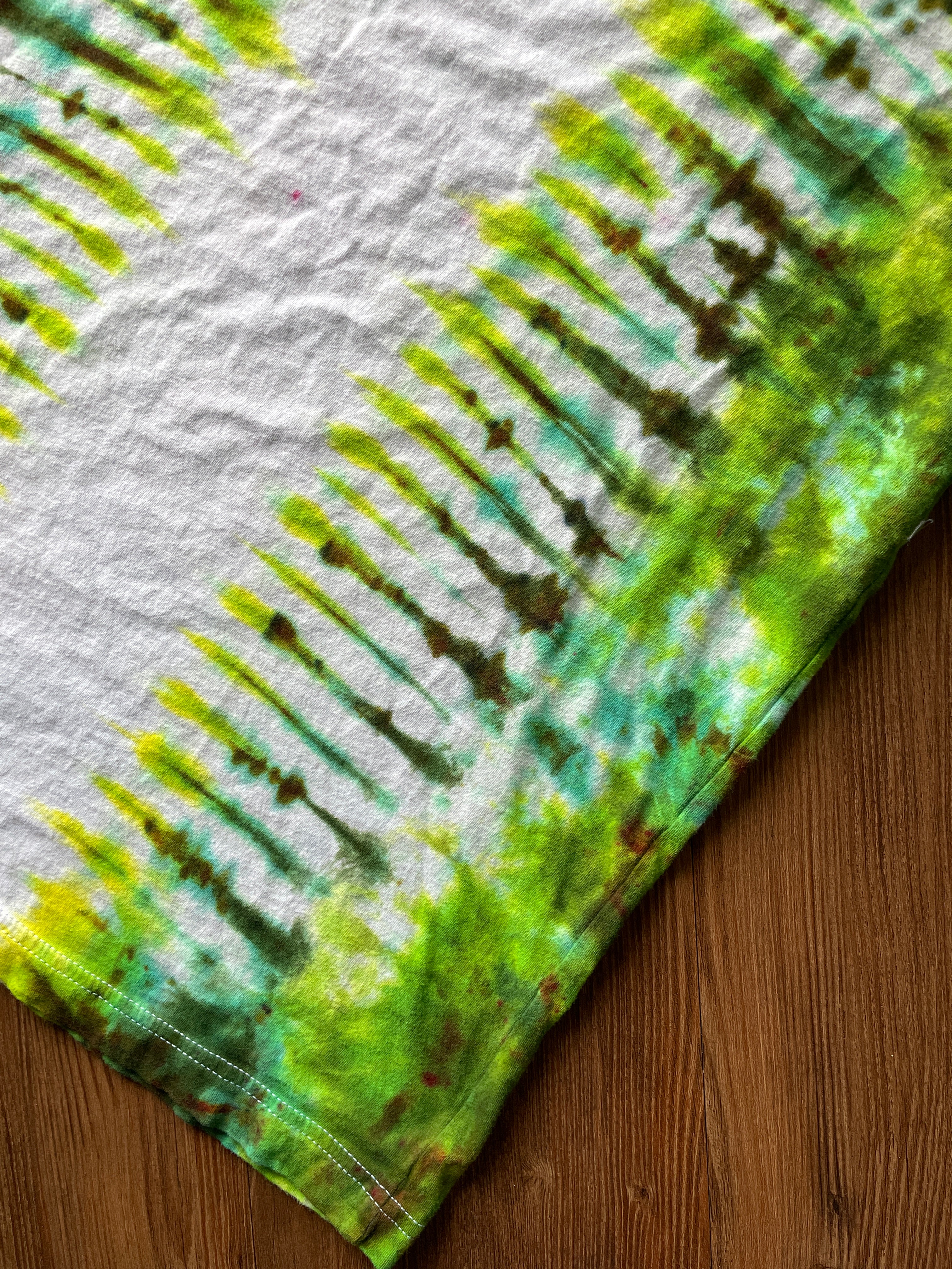Medium Men’s Cactus Handmade Tie Dye T-Shirt | White, Green, and Brown Pleated Tie Dye Short Sleeve