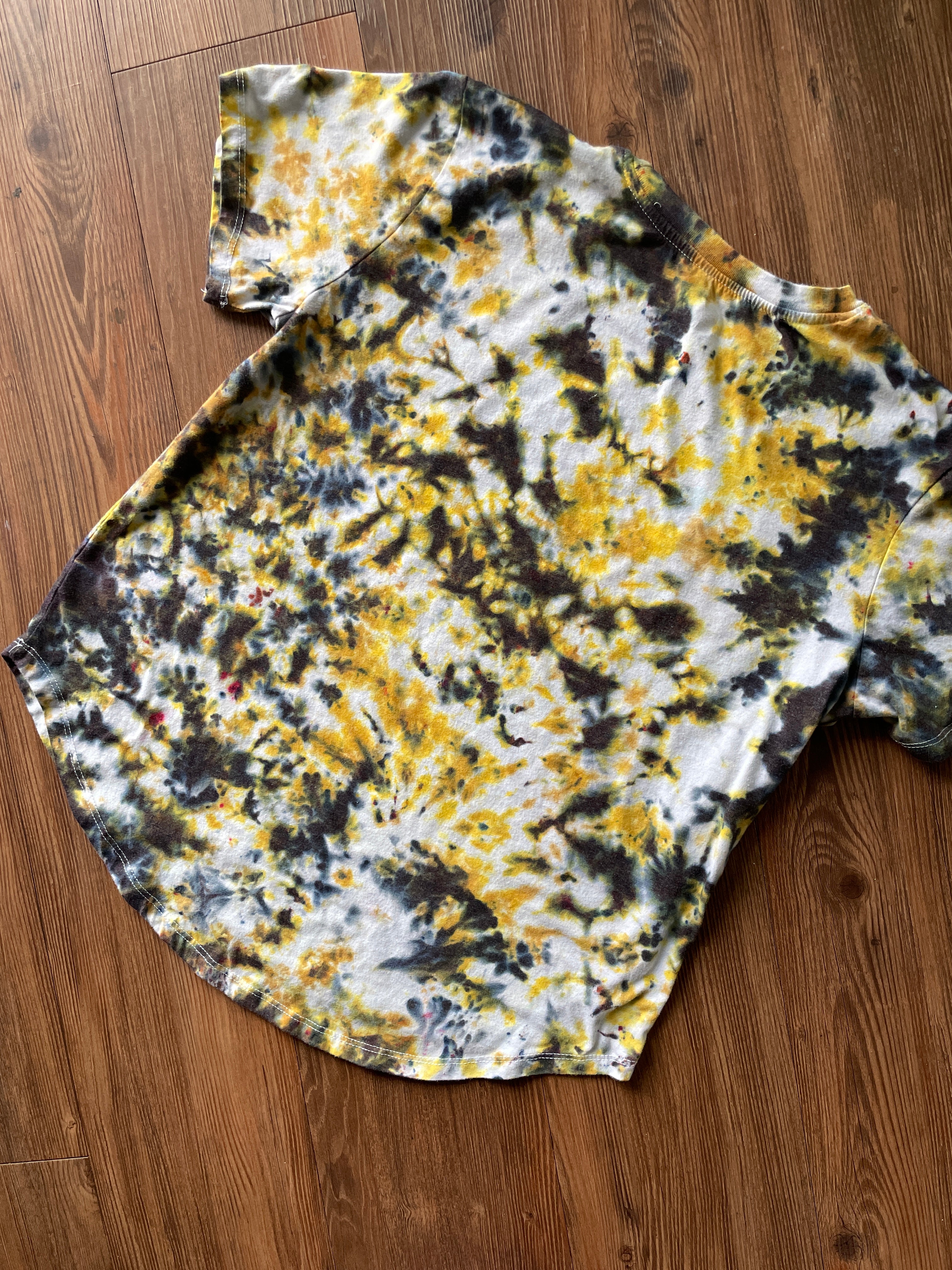 XL Women’s MTV Leopard Print Handmade Tie Dye T-Shirt | Music Television Black and Brown Crumpled Tie Dye Short Sleeve