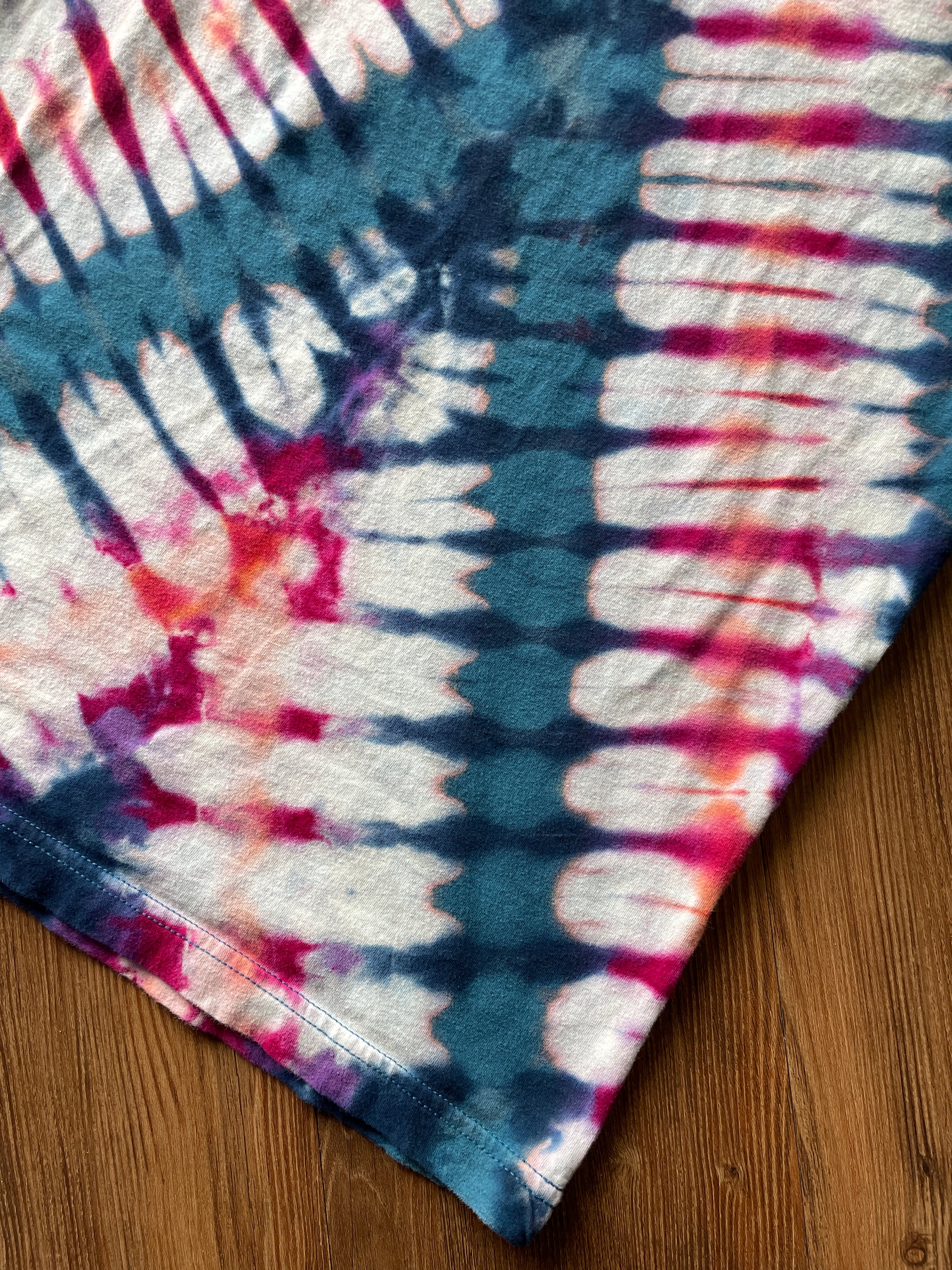 Medium Men’s Mountain Works (Provo, Utah) Handmade Tie Dye T-Shirt | Black, Red, and Orange V-Pleated Tie Dye Short Sleeve