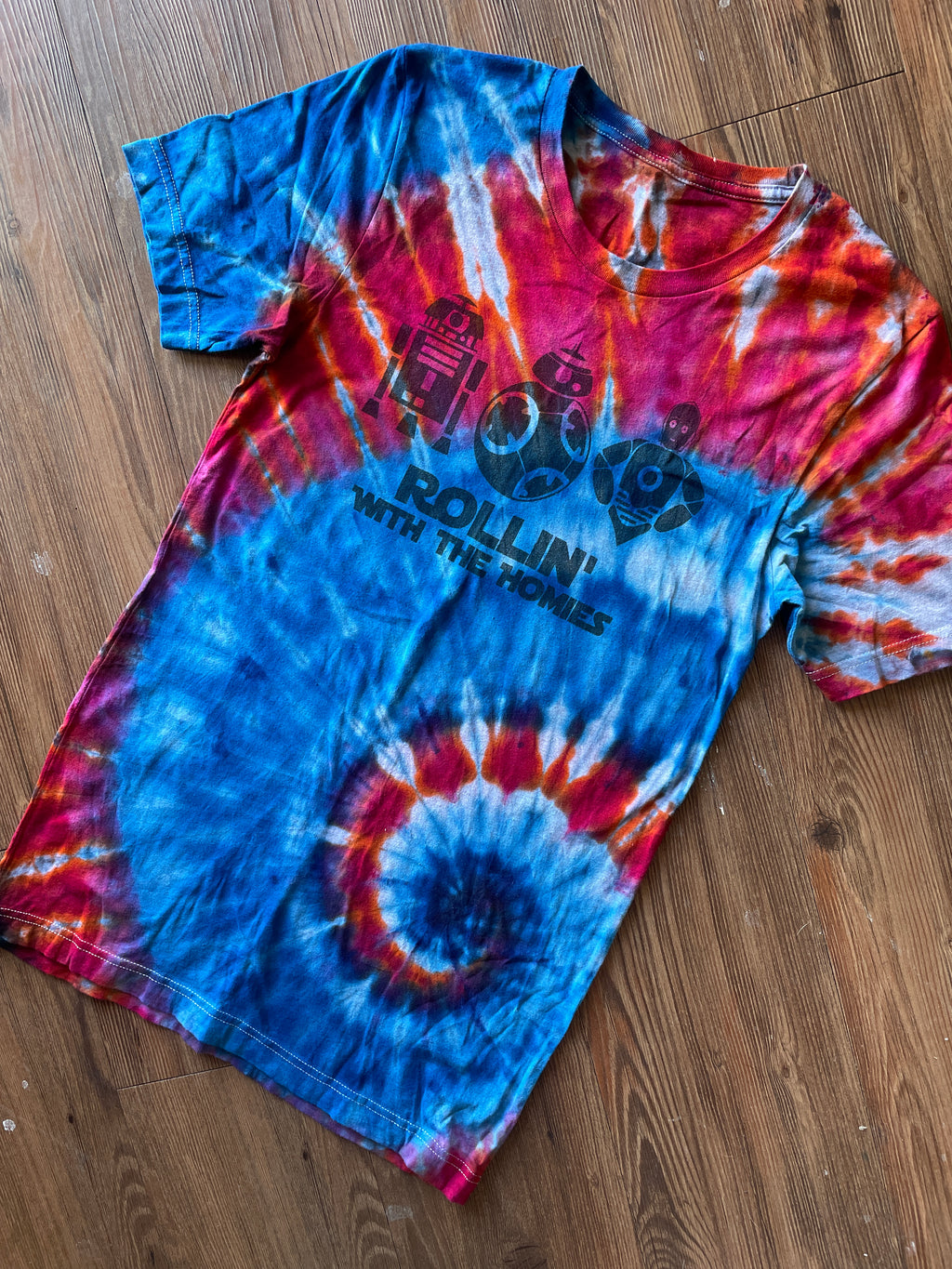 MEDIUM Men’s Star Wars Rollin With My Homies Tie Dye T-Shirt | R2D2 C3P0 Bb-8 Ice Dye Tie Dye Short Sleeve