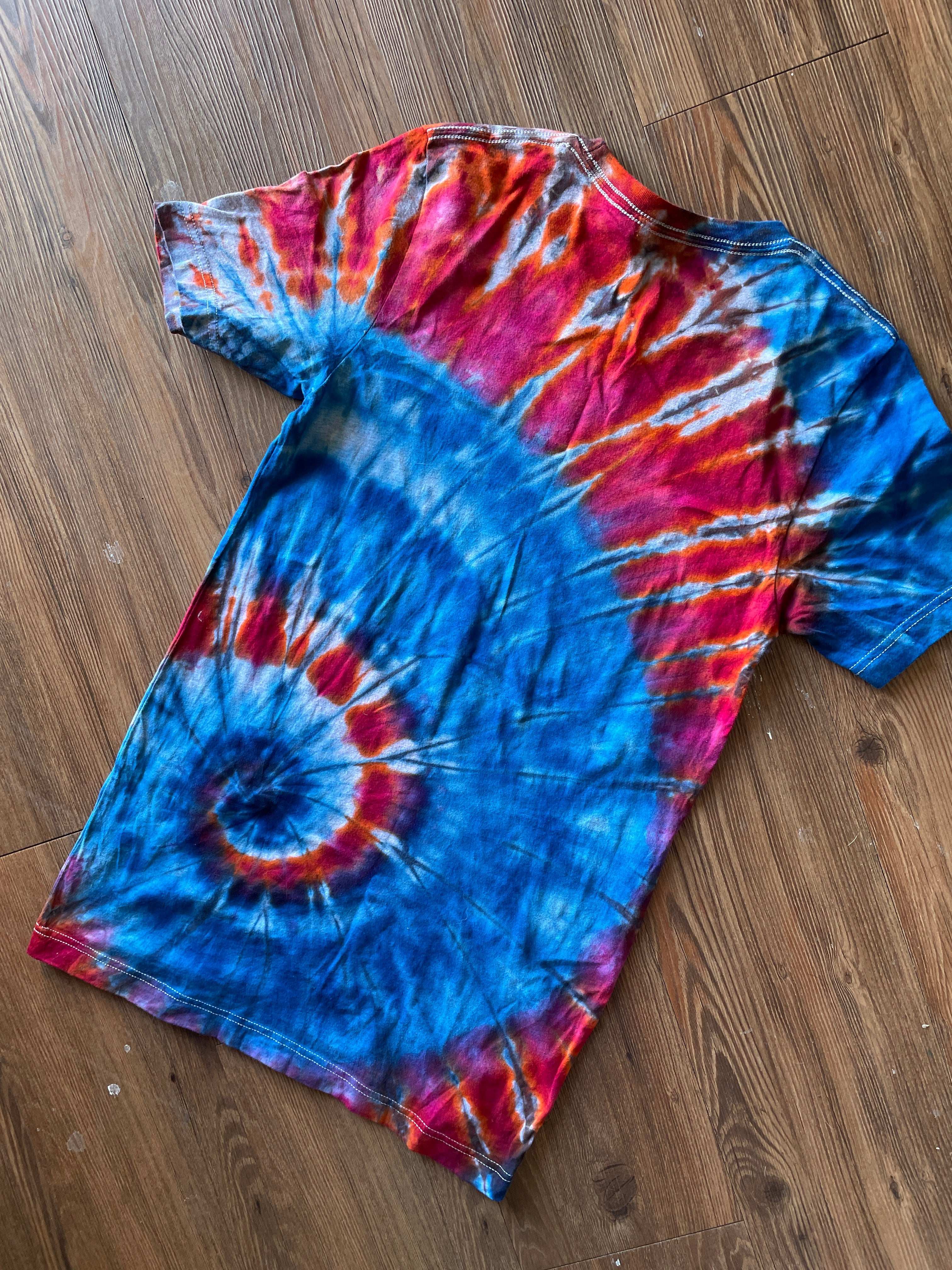 MEDIUM Men’s Star Wars Rollin With My Homies Tie Dye T-Shirt | R2D2 C3P0 Bb-8 Ice Dye Tie Dye Short Sleeve