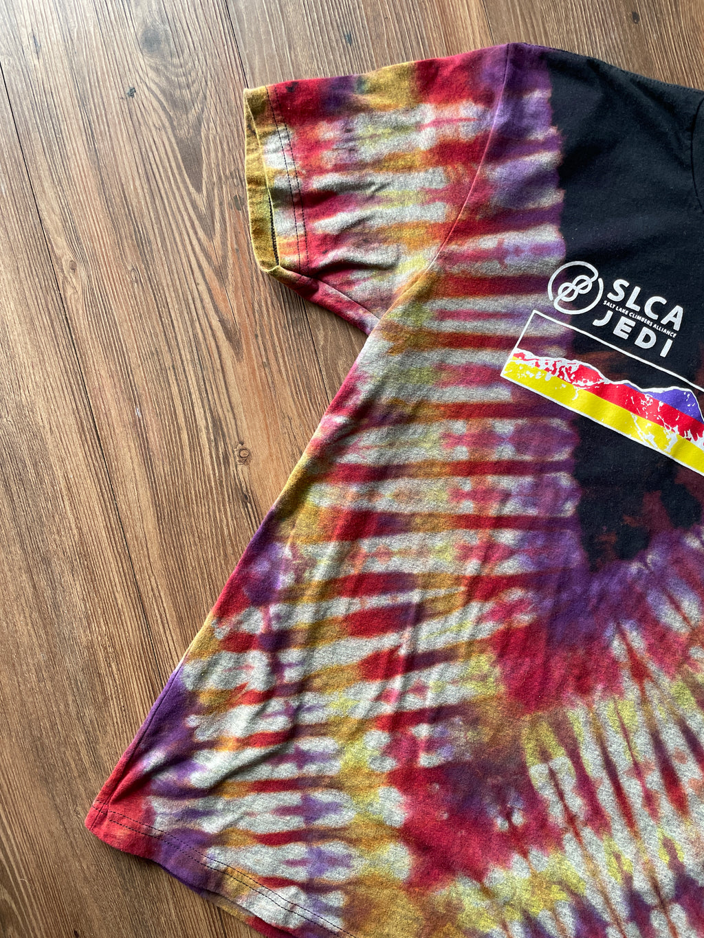 Medium Men’s SLCA Climbing Jedi Handmade Tie Dye T-Shirt | Black, Red, and Purple V-Pleated Tie Dye Short Sleeve