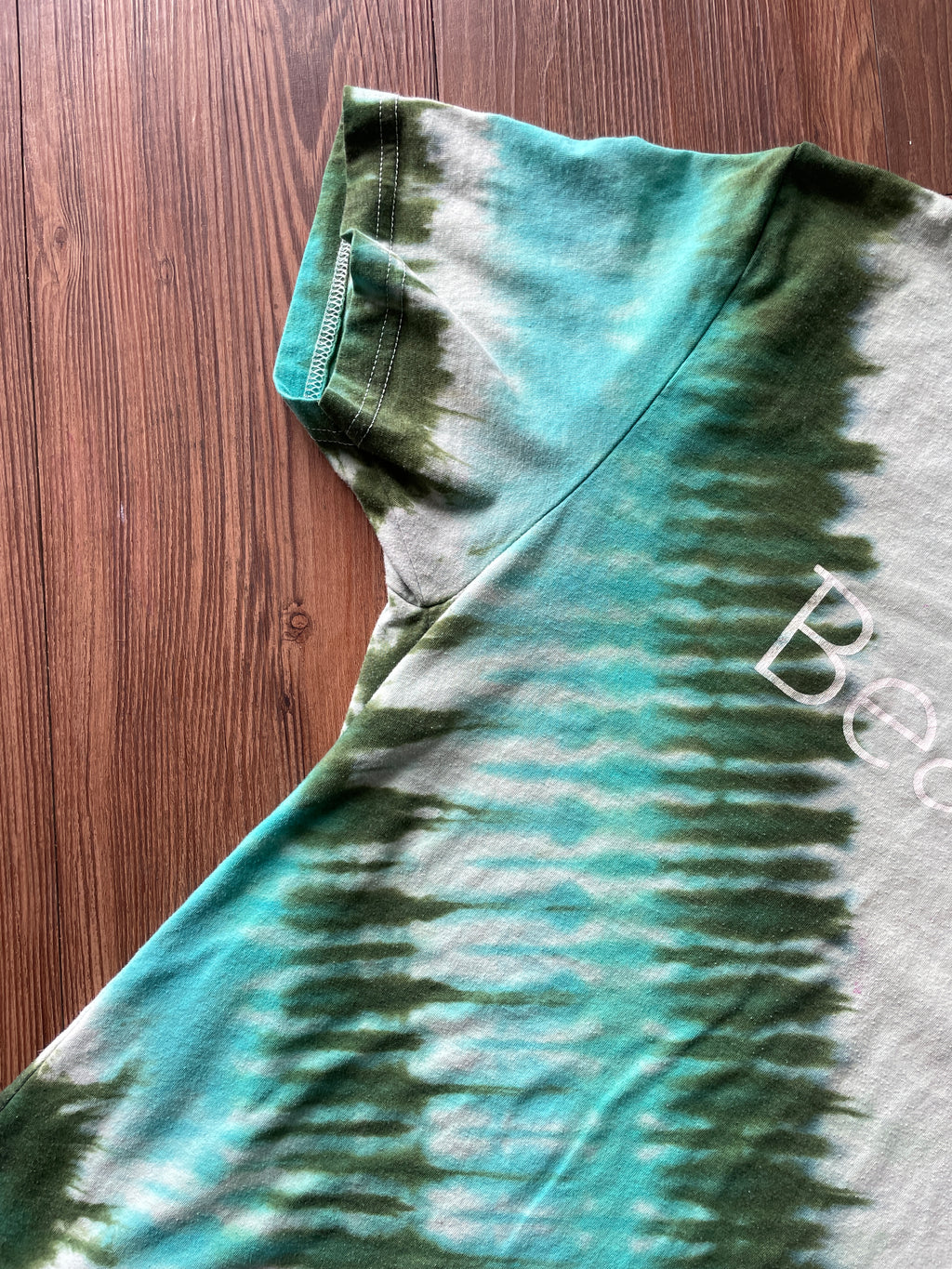 Small Men’s Be-Utah-Ful Handmade Tie Dye T-Shirt | Shades of Aqua Green Pleated Tie Dye Short Sleeve