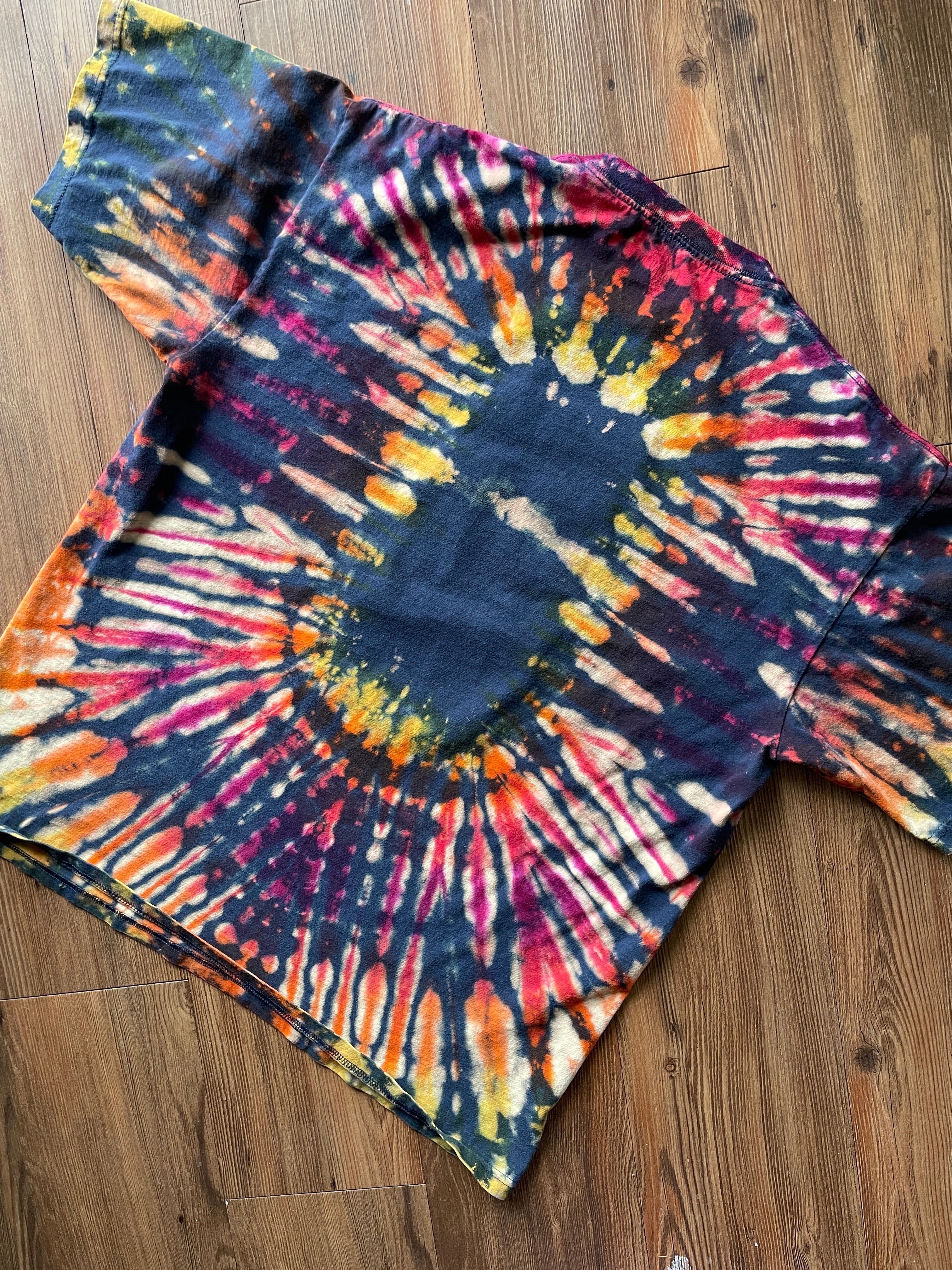 XL Men’s NBA Utah Jazz Handmade Tie Dye T-Shirt | Red and Orange Pleated Tie Dye Short Sleeve