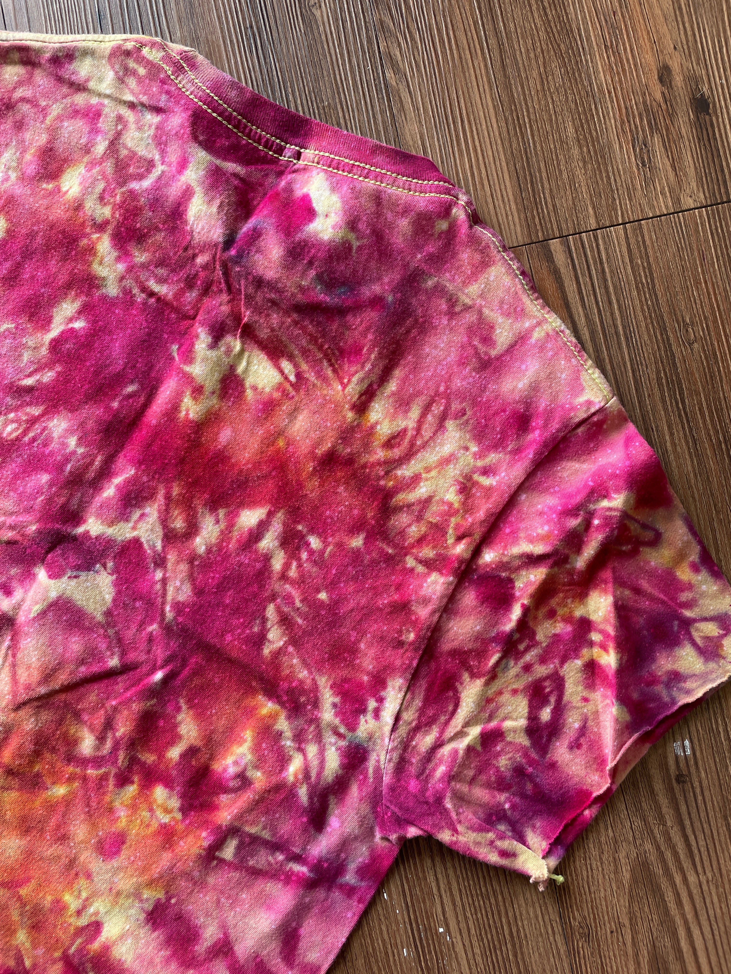 SMALL Women’s Goofy What’s Up Dog Tie Dye Crop Top | Yellow and Pink Disneyland Handmade Reverse Tie Dye Short Sleeve