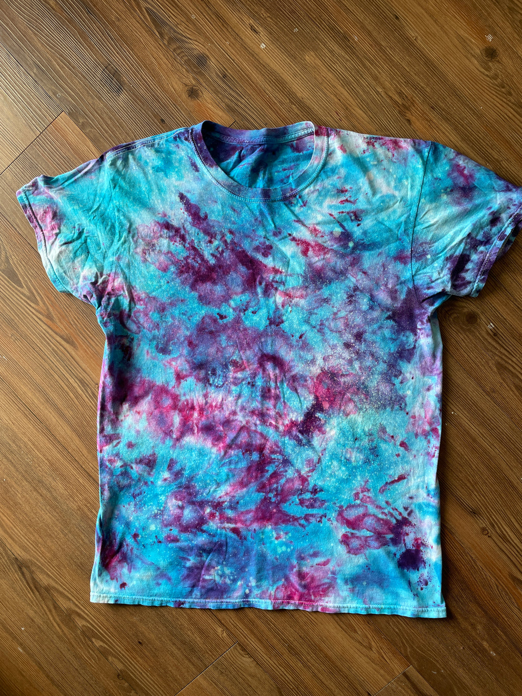 Large Men’s Galaxy Dye Tie Dye T-Shirt | Blue and Purple Space Ice Dye Tie Dye Short Sleeve