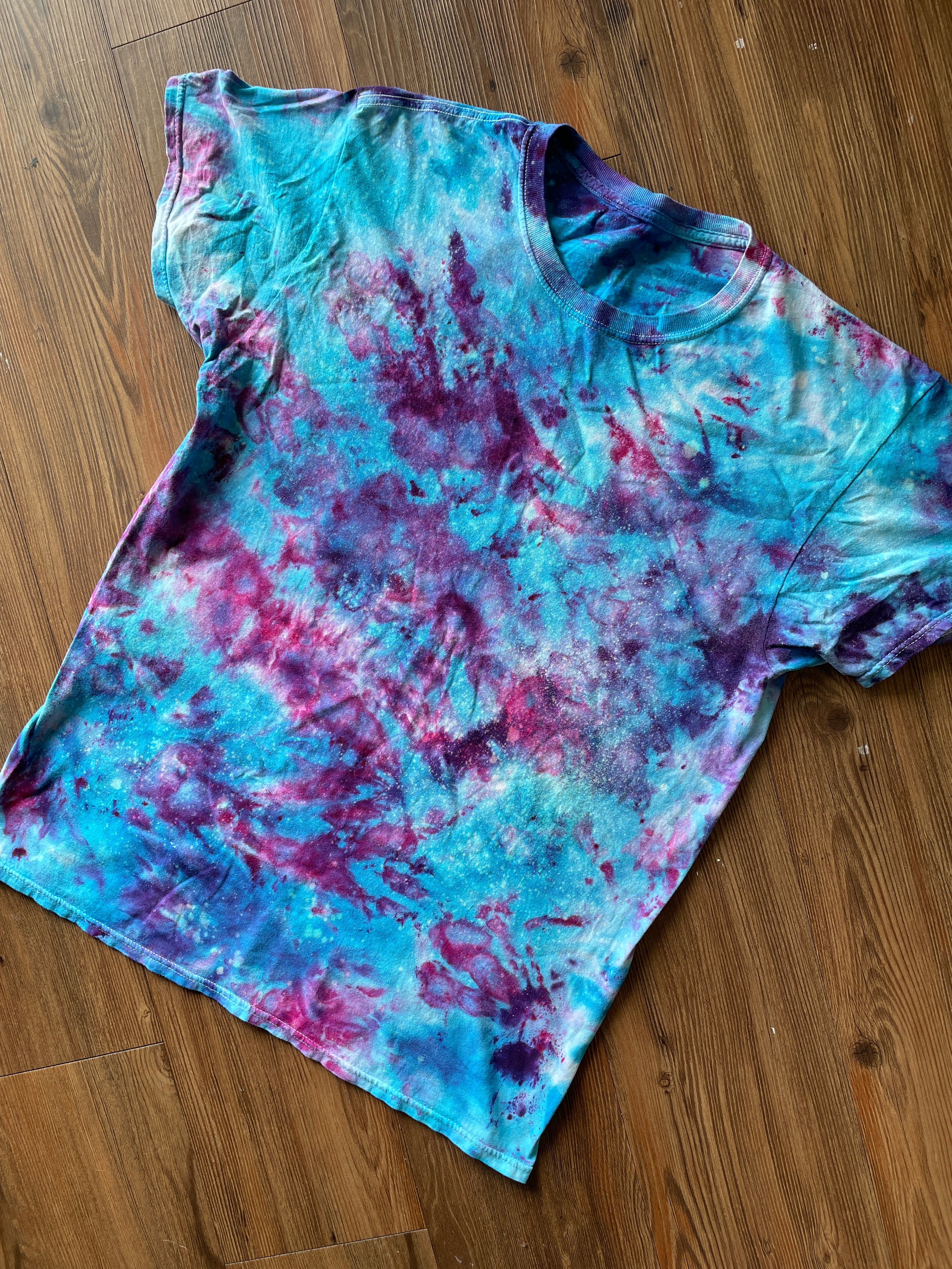 Large Men’s Galaxy Dye Tie Dye T-Shirt | Blue and Purple Space Ice Dye Tie Dye Short Sleeve