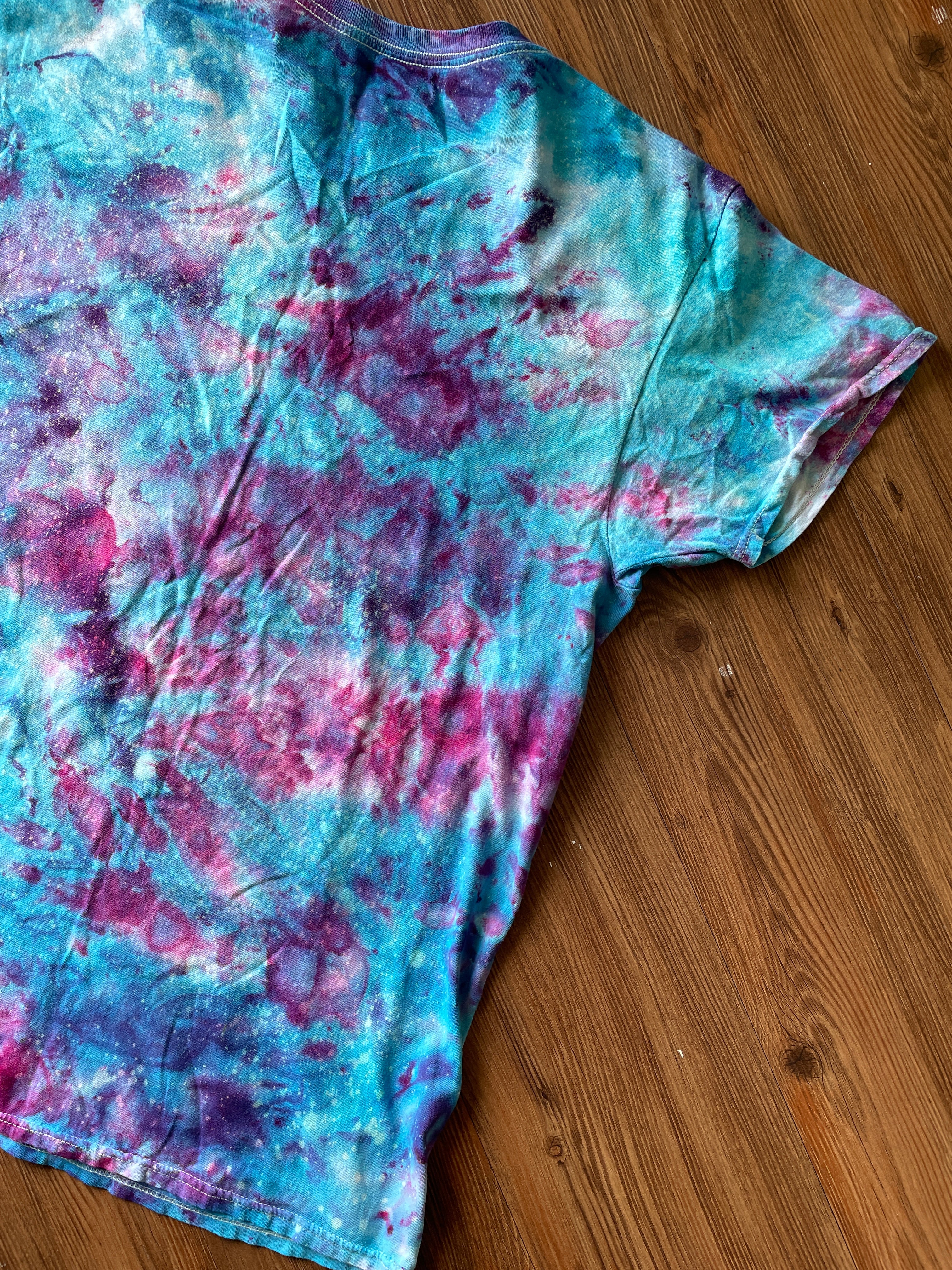 Large Men’s Galaxy Dye Tie Dye T-Shirt | Blue and Purple Space Ice Dye Tie Dye Short Sleeve