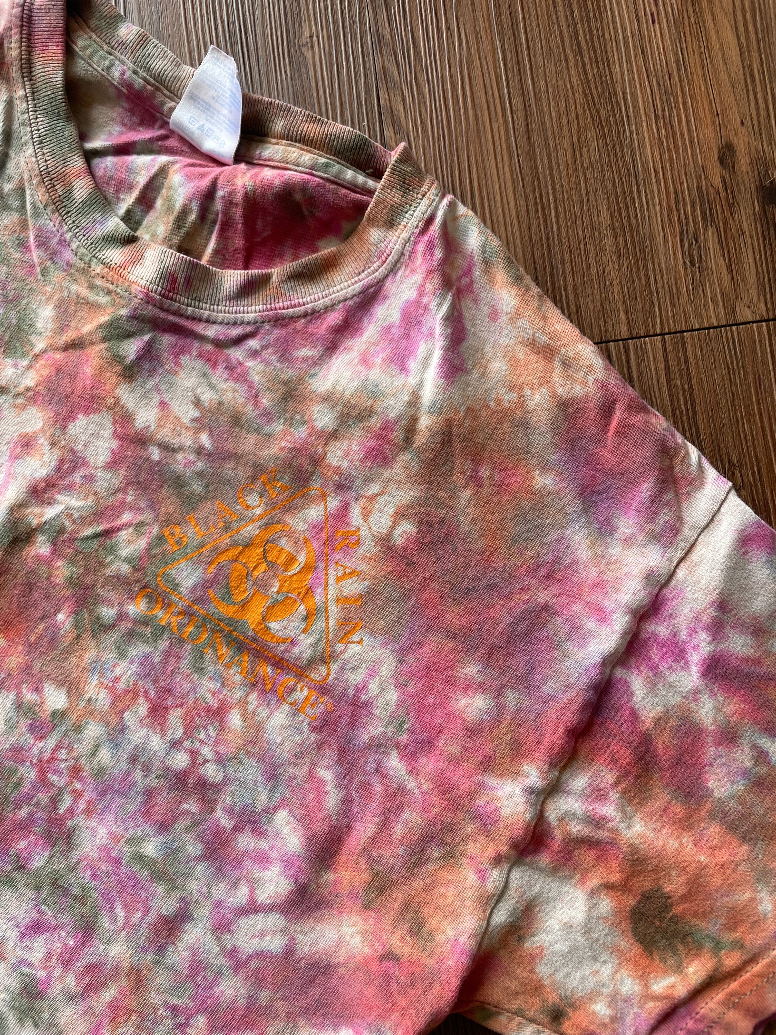 MEDIUM Men’s Black Rain Ordinance Tie Dye T-Shirt | Orange and Pink Reverse Tie Dye Short Sleeve