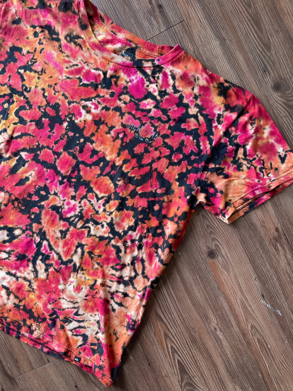 XL Men’s Quiksilver California Tie Dye T-Shirt | Bleach Tie Dye Short Sleeve