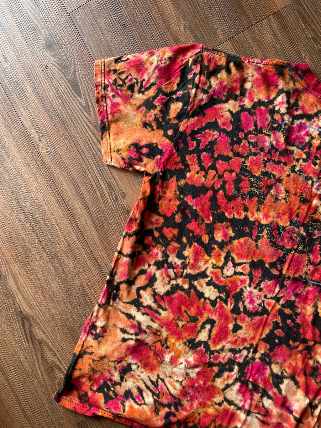 XL Men’s Quiksilver California Tie Dye T-Shirt | Bleach Tie Dye Short Sleeve