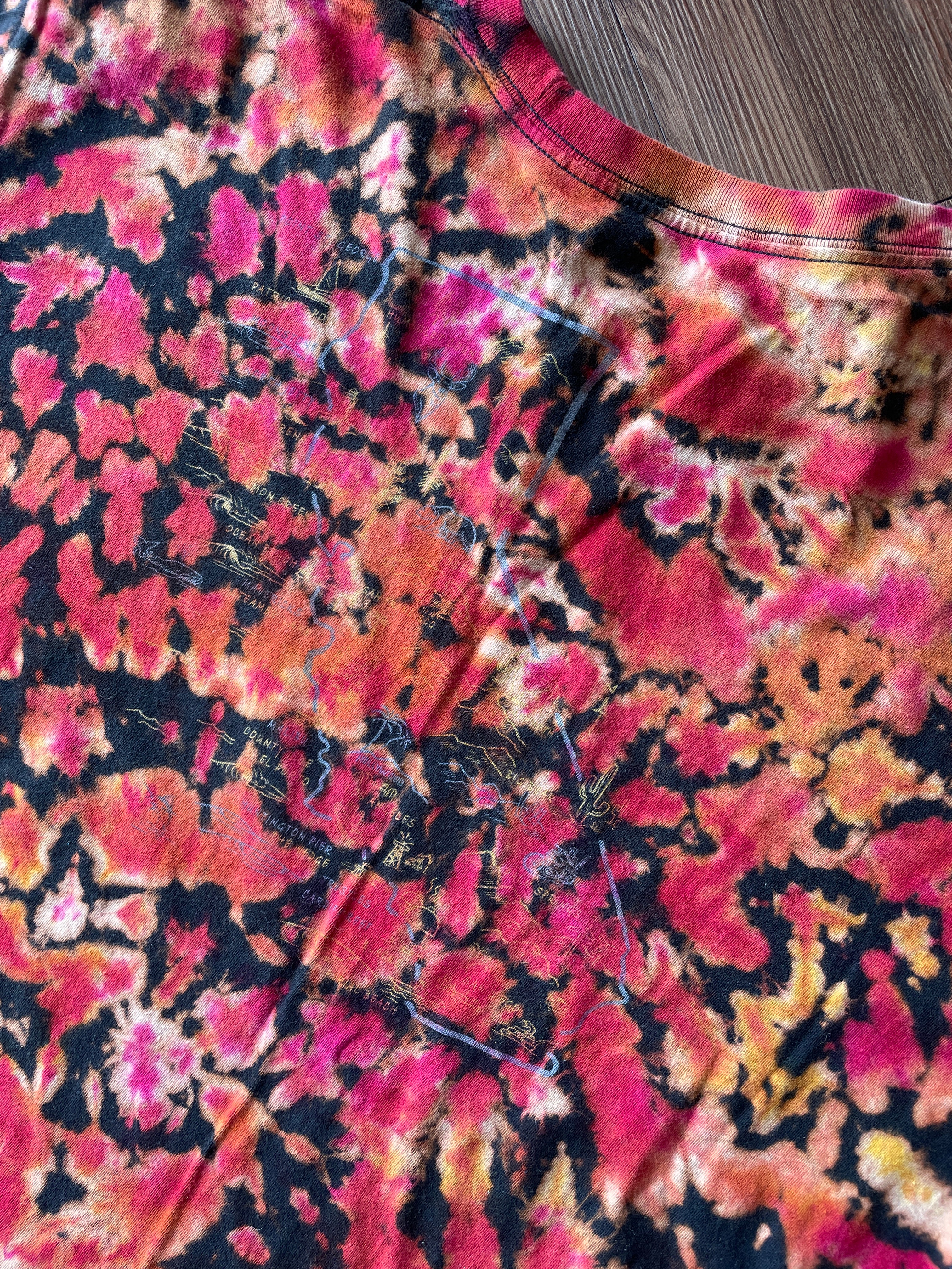 XL Men’s Quiksilver California Tie Dye T-Shirt | Bleach Tie Dye Short Sleeve