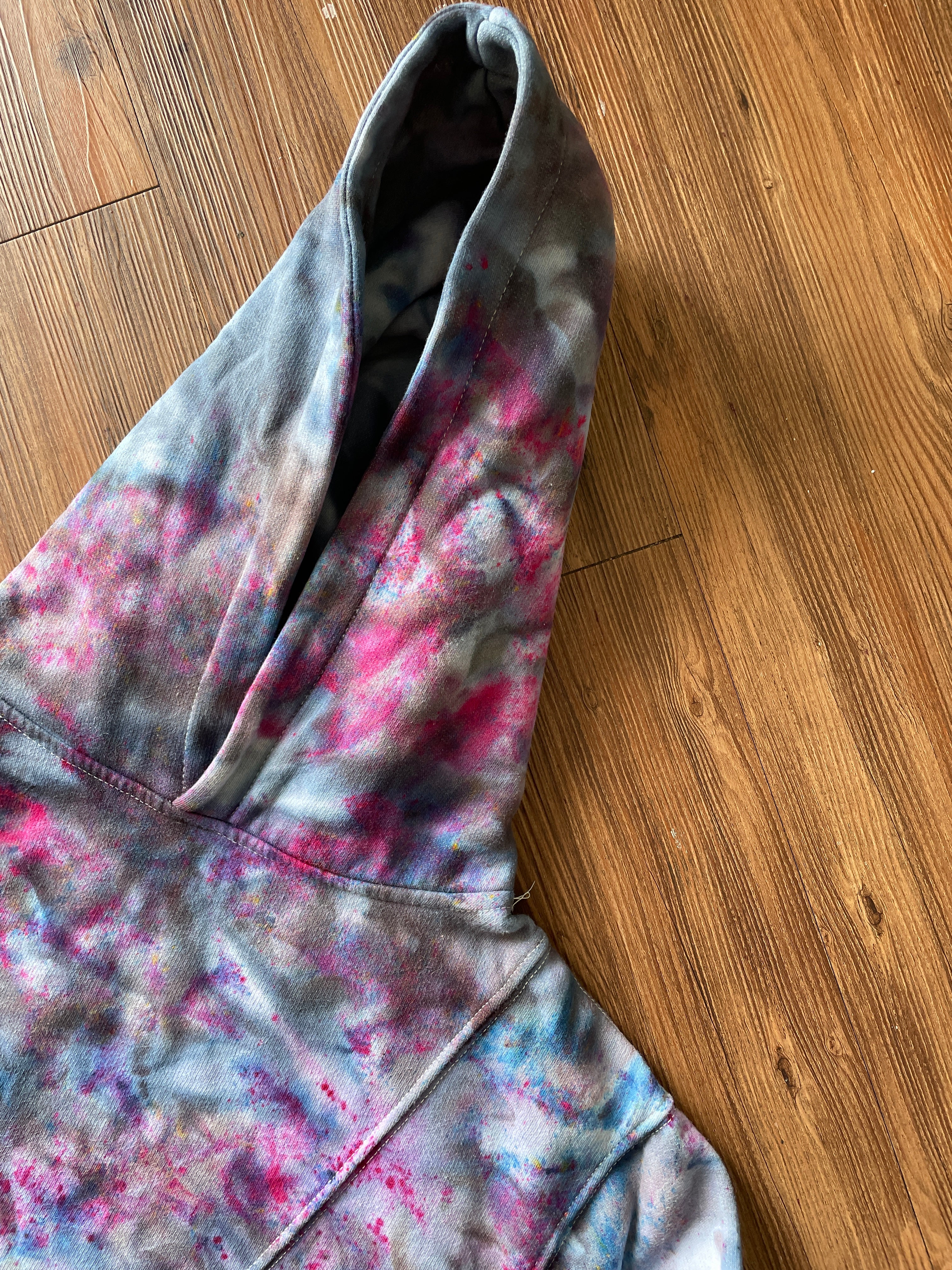 MEDIUM Women’s ZARA Galaxy Dye Tie Dye Sweatshirt | Blue and Purple Space Ice Dye Tie Dye Hoodie
