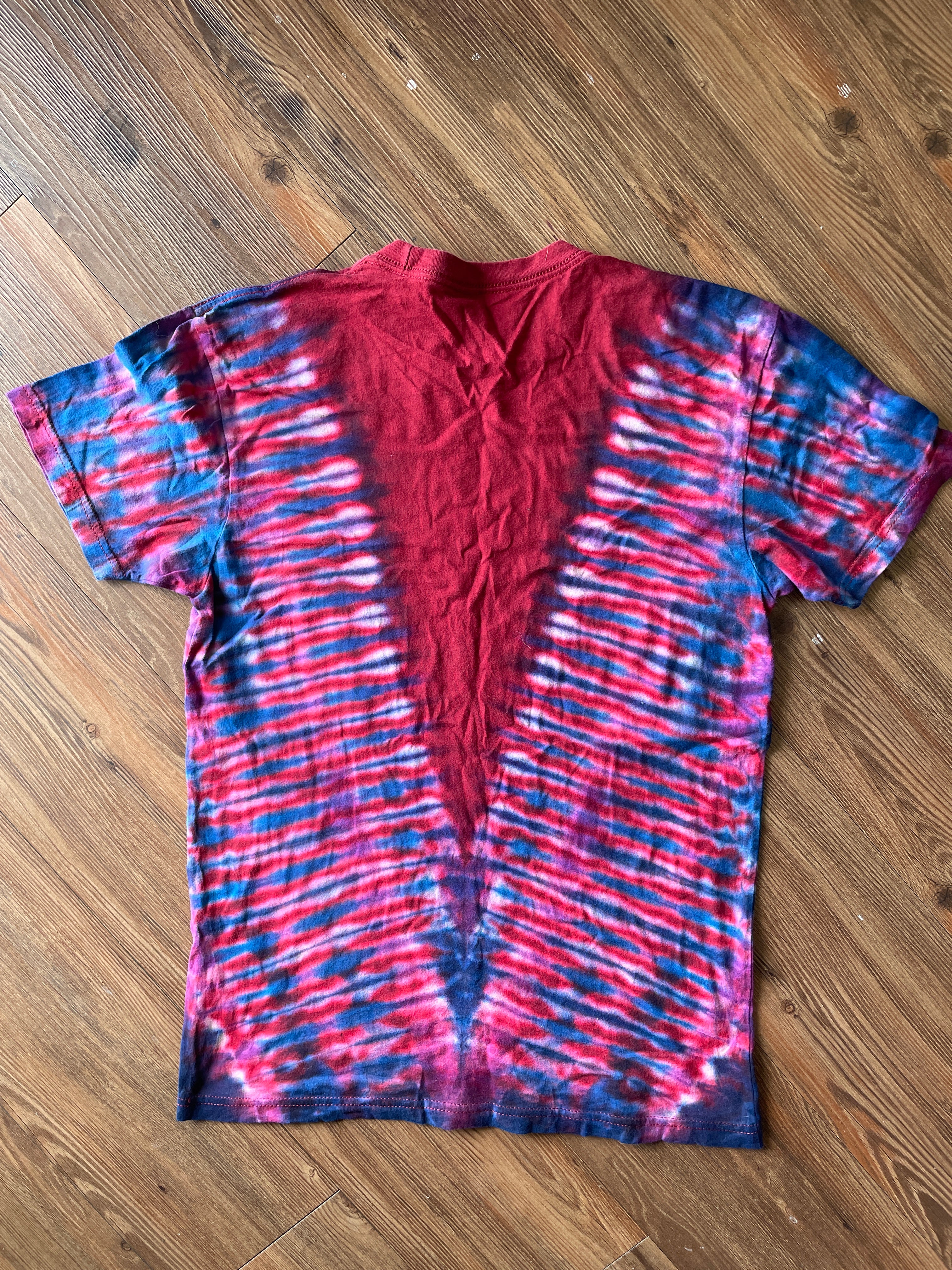 MEDIUM Men’s Active Climbing Gym Tie Dye T-Shirt | Athens Georgia Climbing Red and Black Reverse Tie Dye Short Sleeve