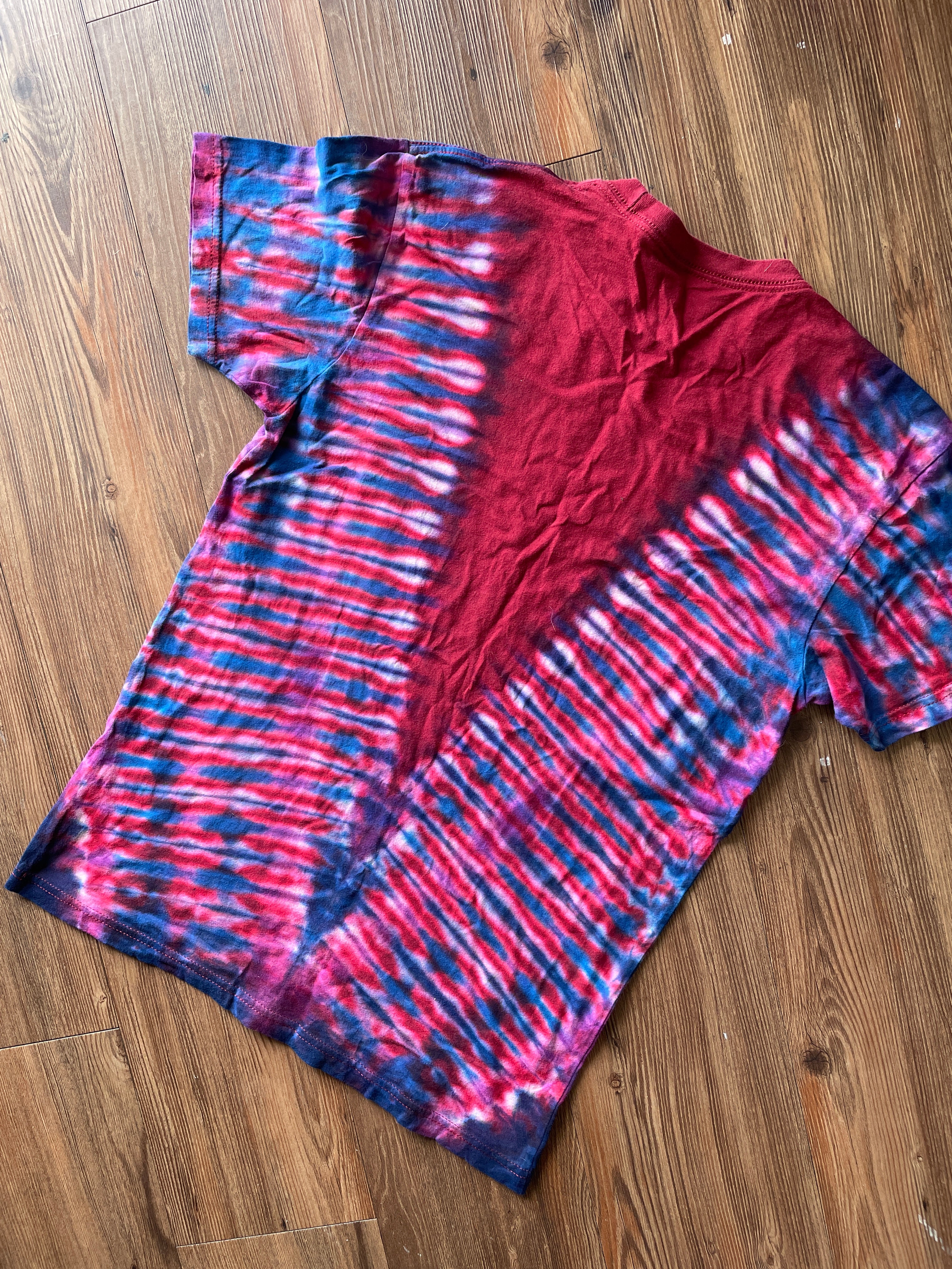 MEDIUM Men’s Active Climbing Gym Tie Dye T-Shirt | Athens Georgia Climbing Red and Black Reverse Tie Dye Short Sleeve