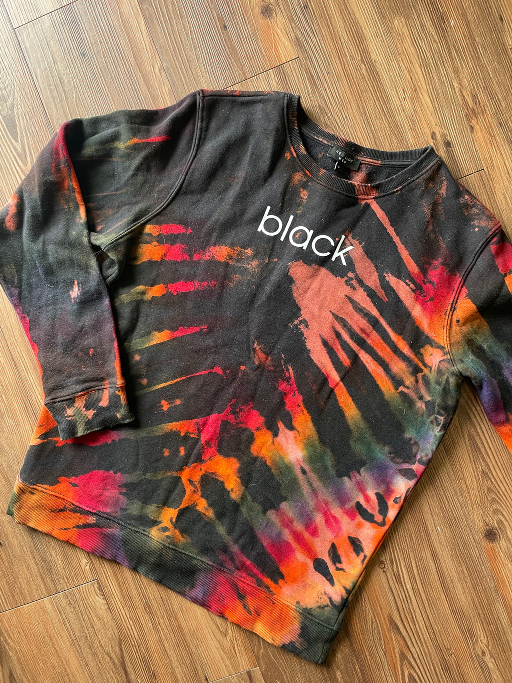 LARGE Men’s BLACK Tie Dye Crewneck Sweatshirt | Black and Rainbow Reverse Tie Dye Long Sleeve