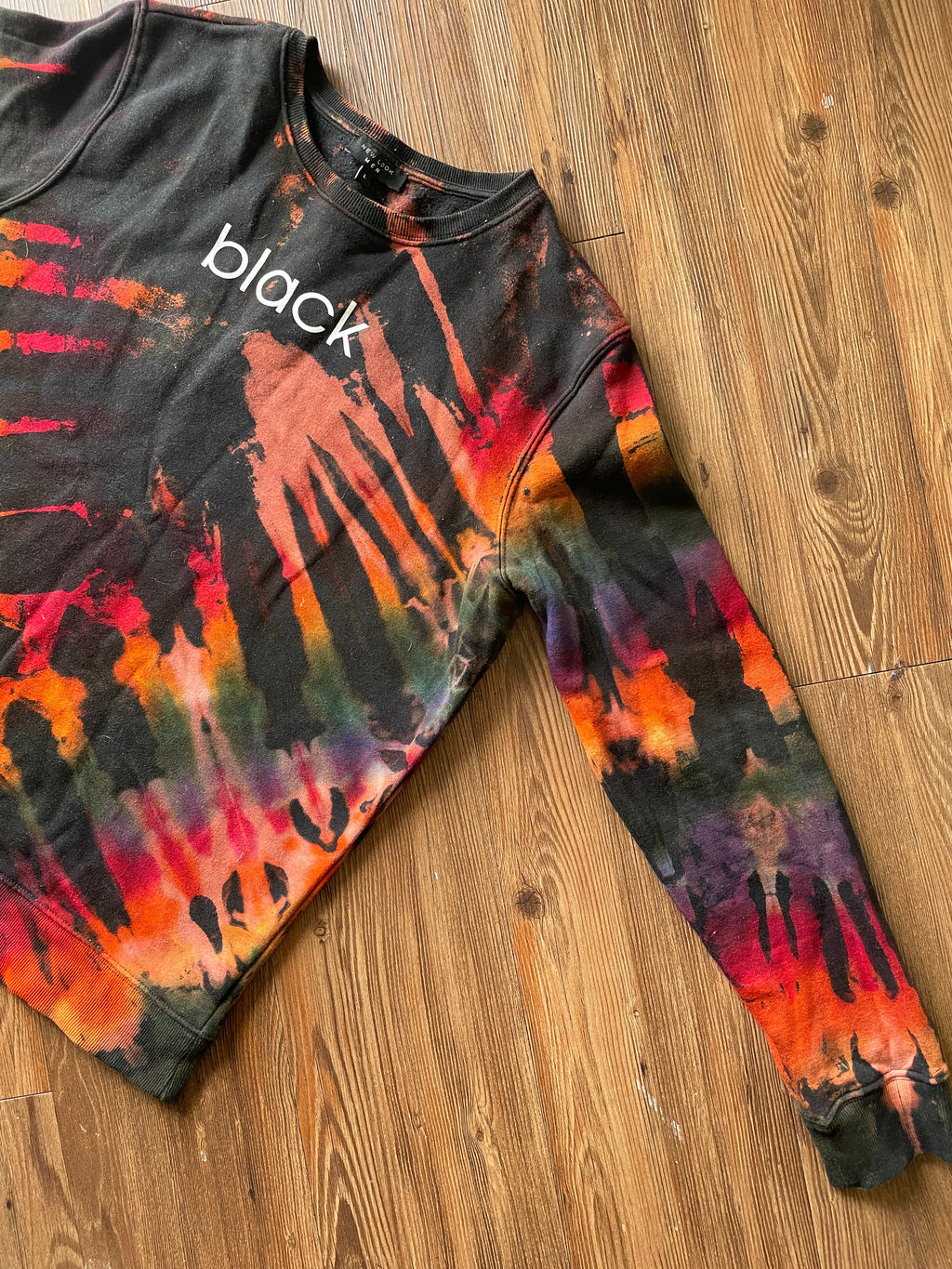 LARGE Men’s BLACK Tie Dye Crewneck Sweatshirt | Black and Rainbow Reverse Tie Dye Long Sleeve