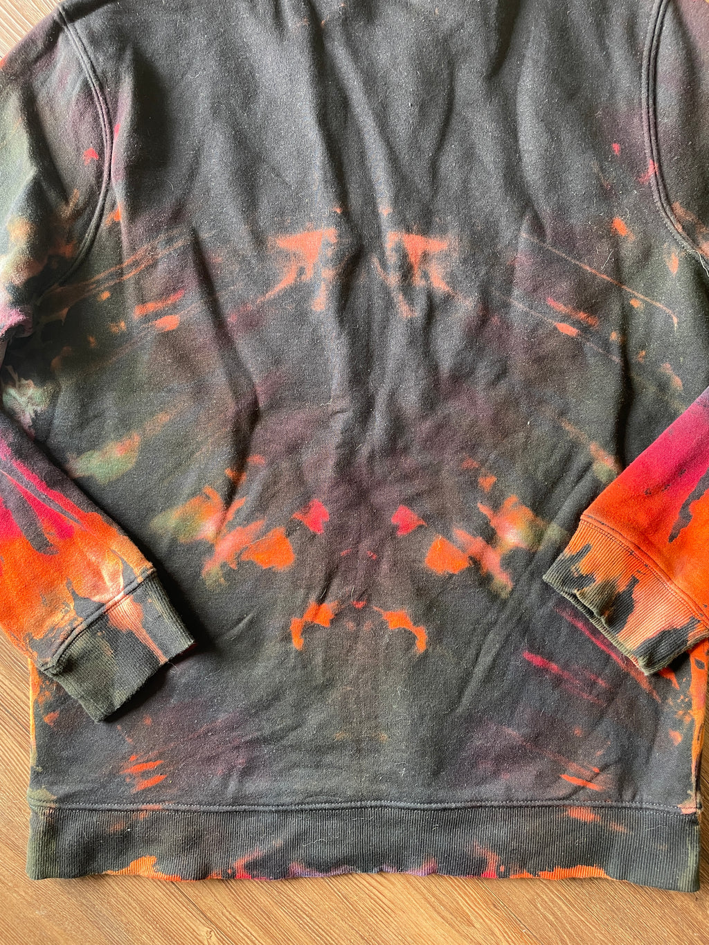 LARGE Men’s BLACK Tie Dye Crewneck Sweatshirt | Black and Rainbow Reverse Tie Dye Long Sleeve