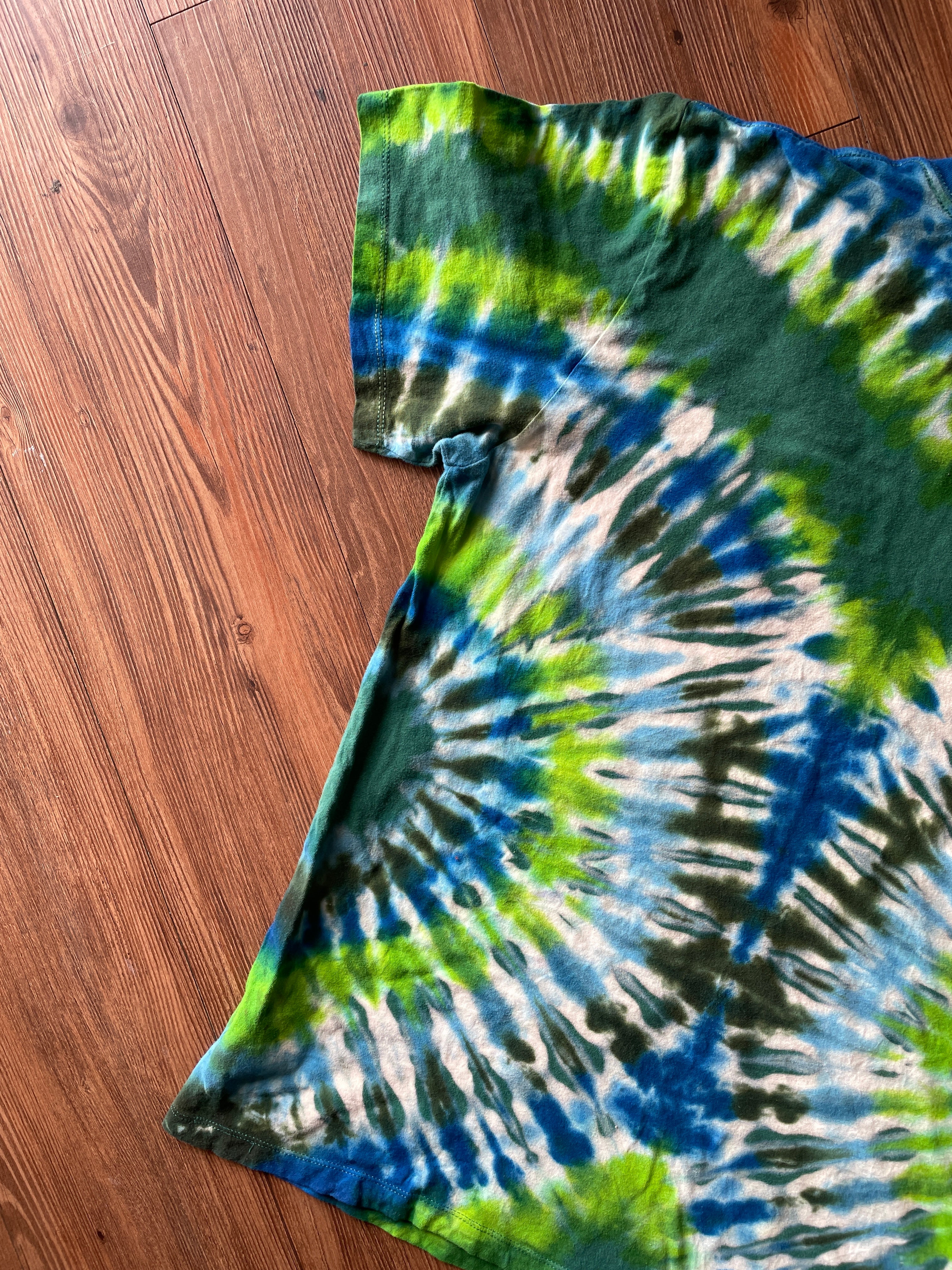 LARGE Men’s The North Face Half Dome Tie Dye T-Shirt | Green White and Blue TNF Reverse Tie Dye Short Sleeve