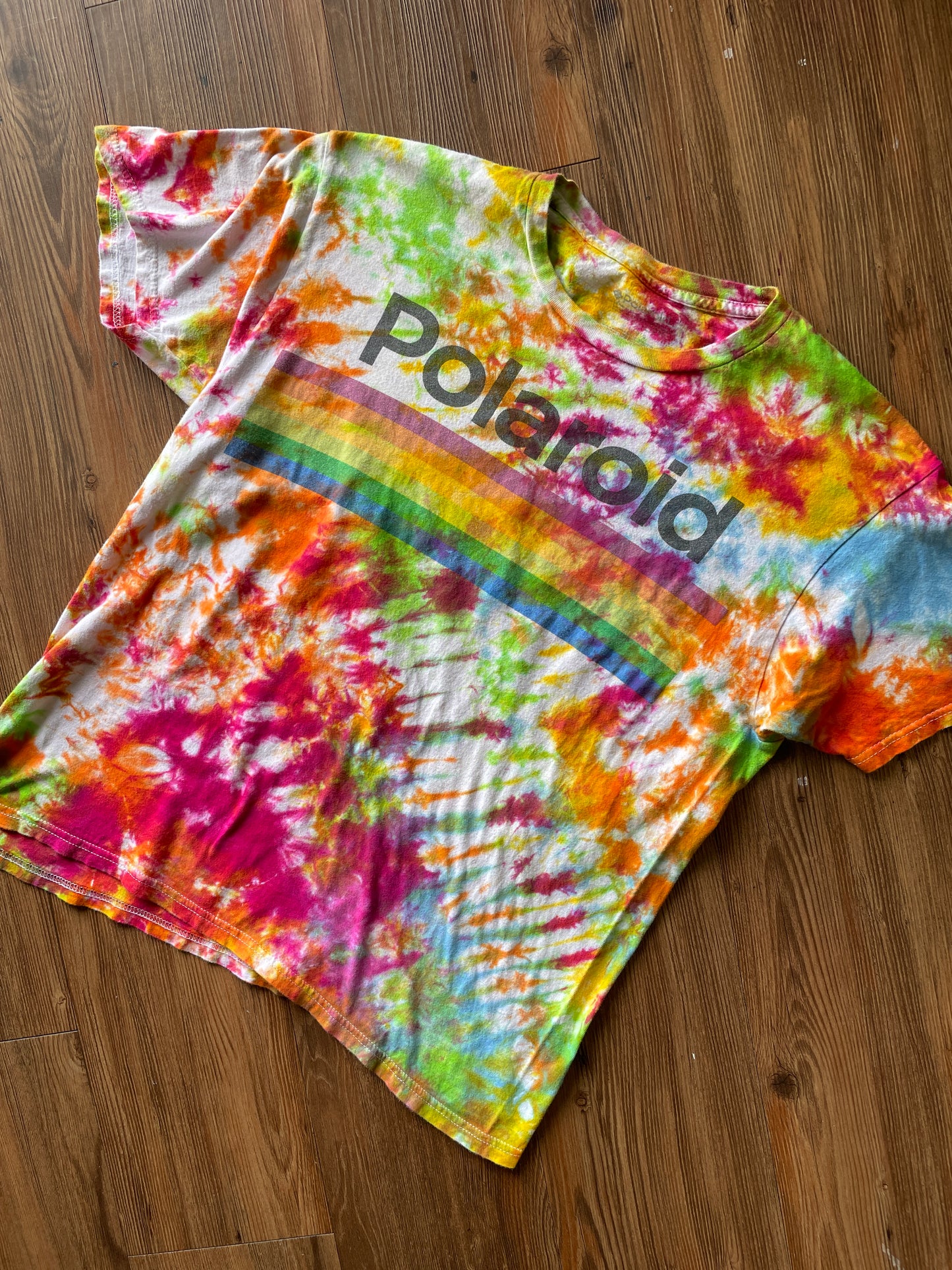 LARGE Men’s Polaroid Tie Dye T-Shirt | Rainbow Crumpled Tie Dye Short Sleeve