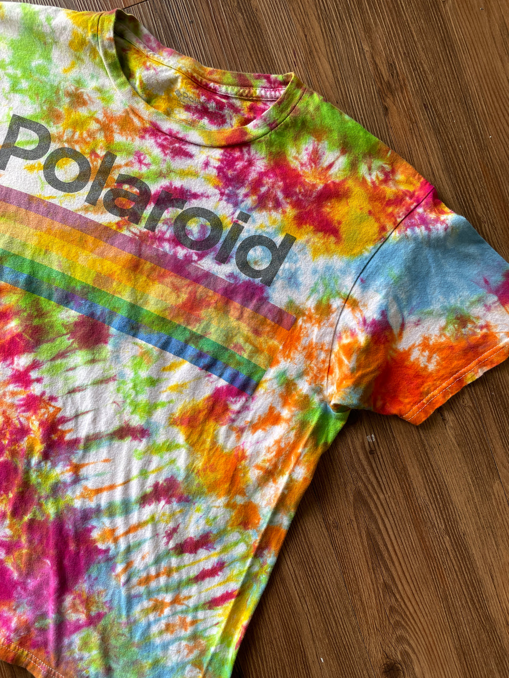 LARGE Men’s Polaroid Tie Dye T-Shirt | Rainbow Crumpled Tie Dye Short Sleeve