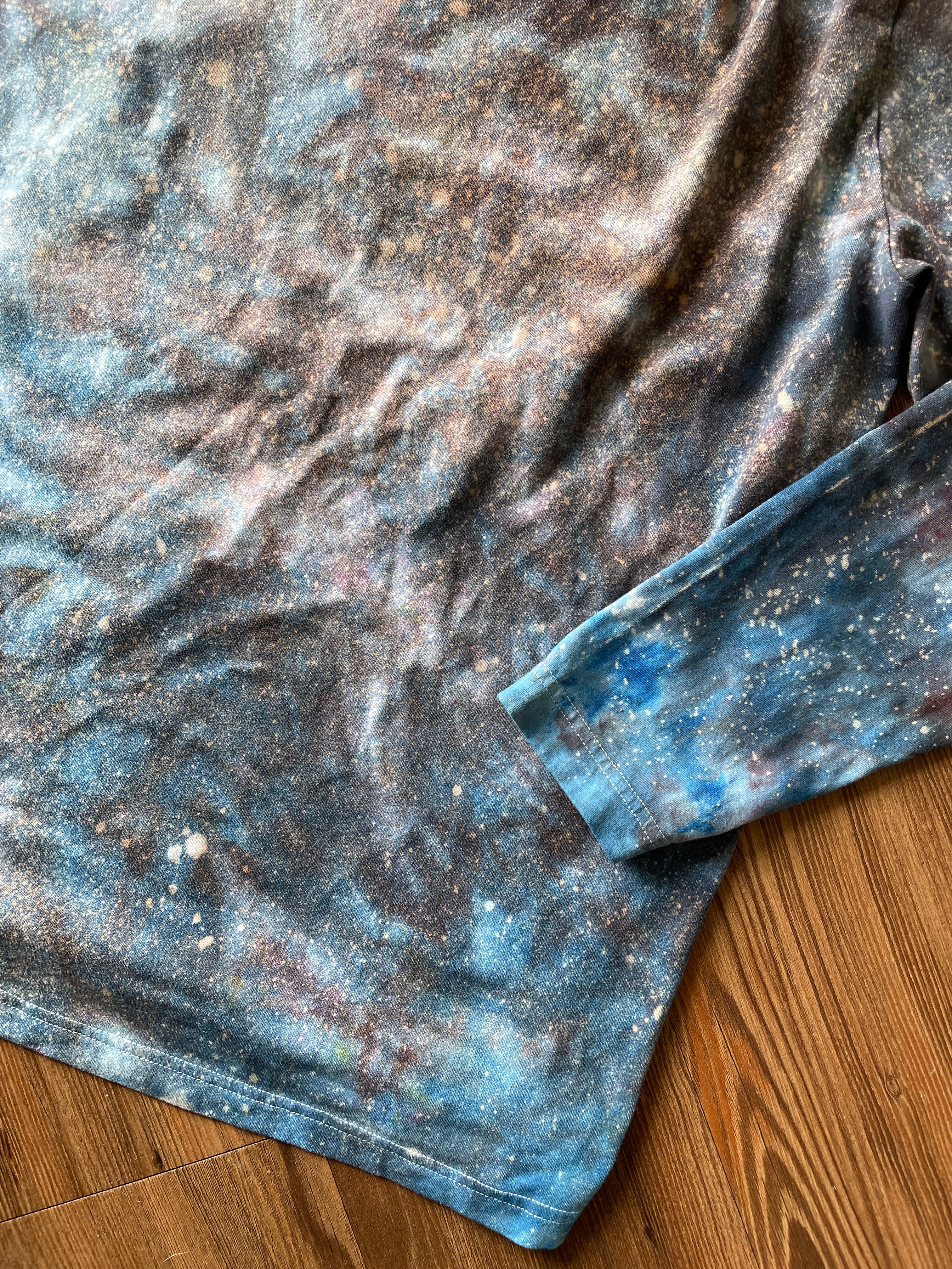 Large Men’s Blue Galaxy Dye Tie Dye Long Sleeve T-Shirt | Black and Blue Tie Dye Long Sleeve
