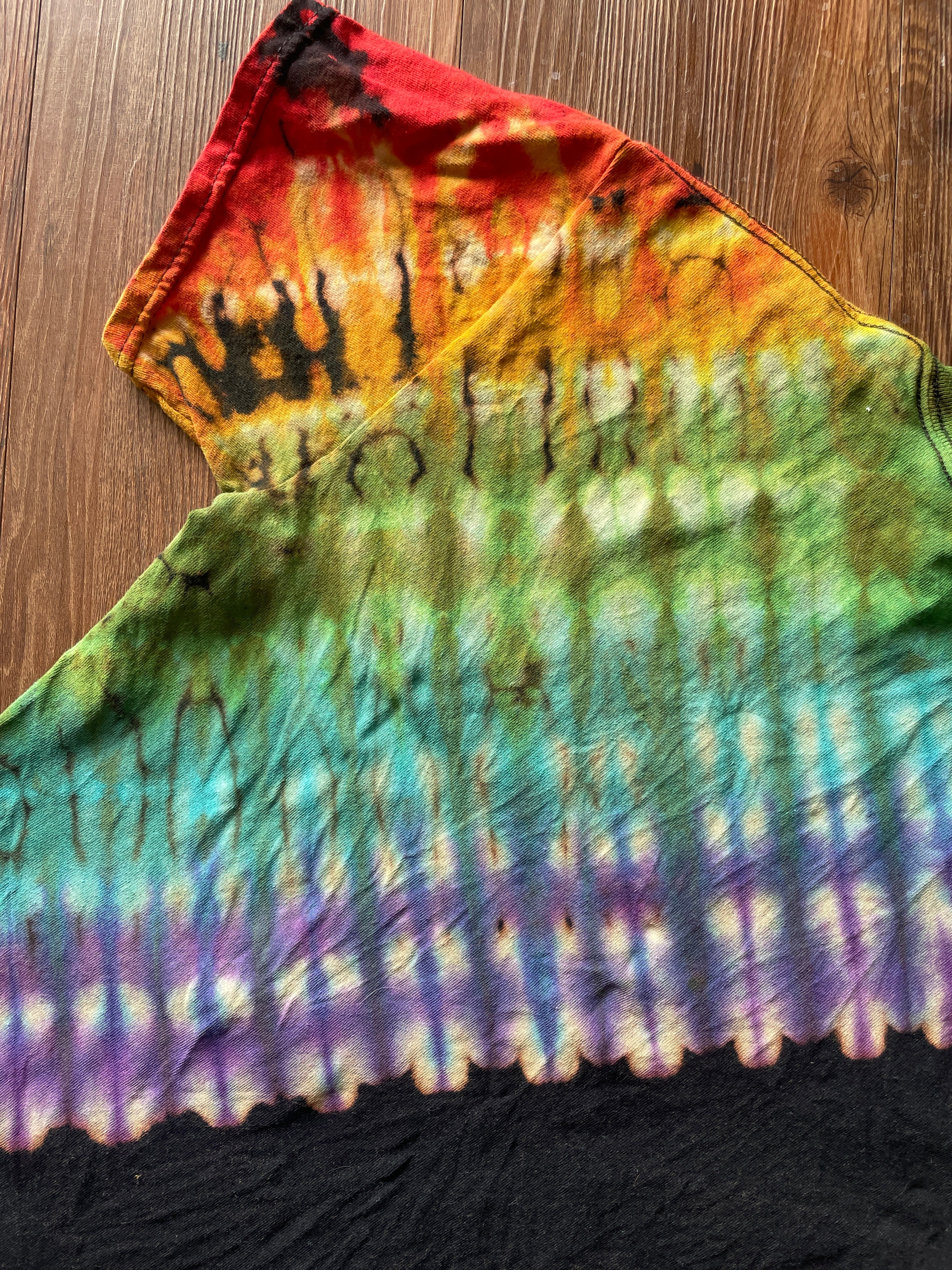 Medium Men’s Be Kind Handmade Tie Dye T-Shirt | Black and Rainbow Pleated Tie Dye Short Sleeve