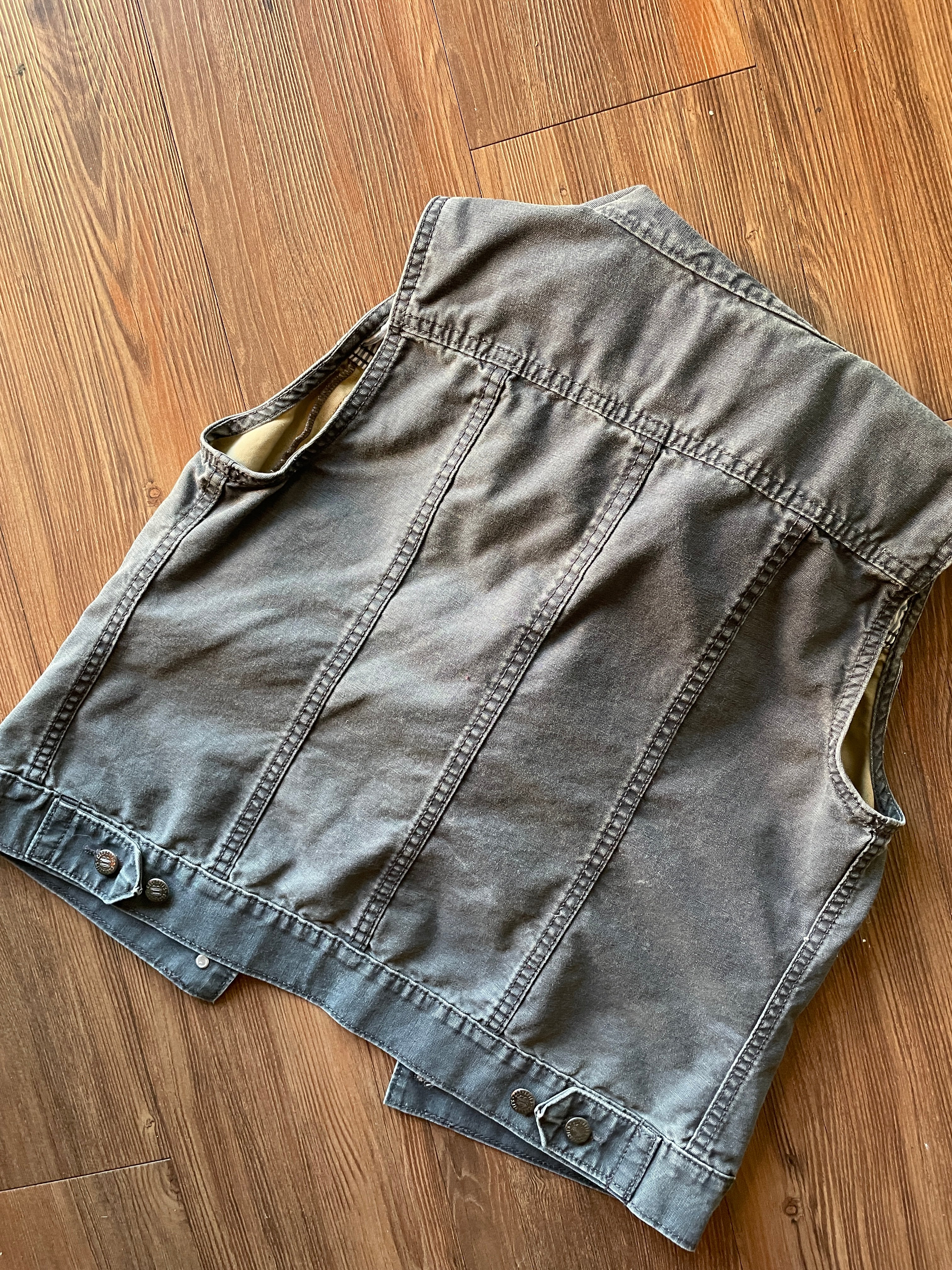 Small Women’s Carhartt Gray Tomgirl Hooded Vest
