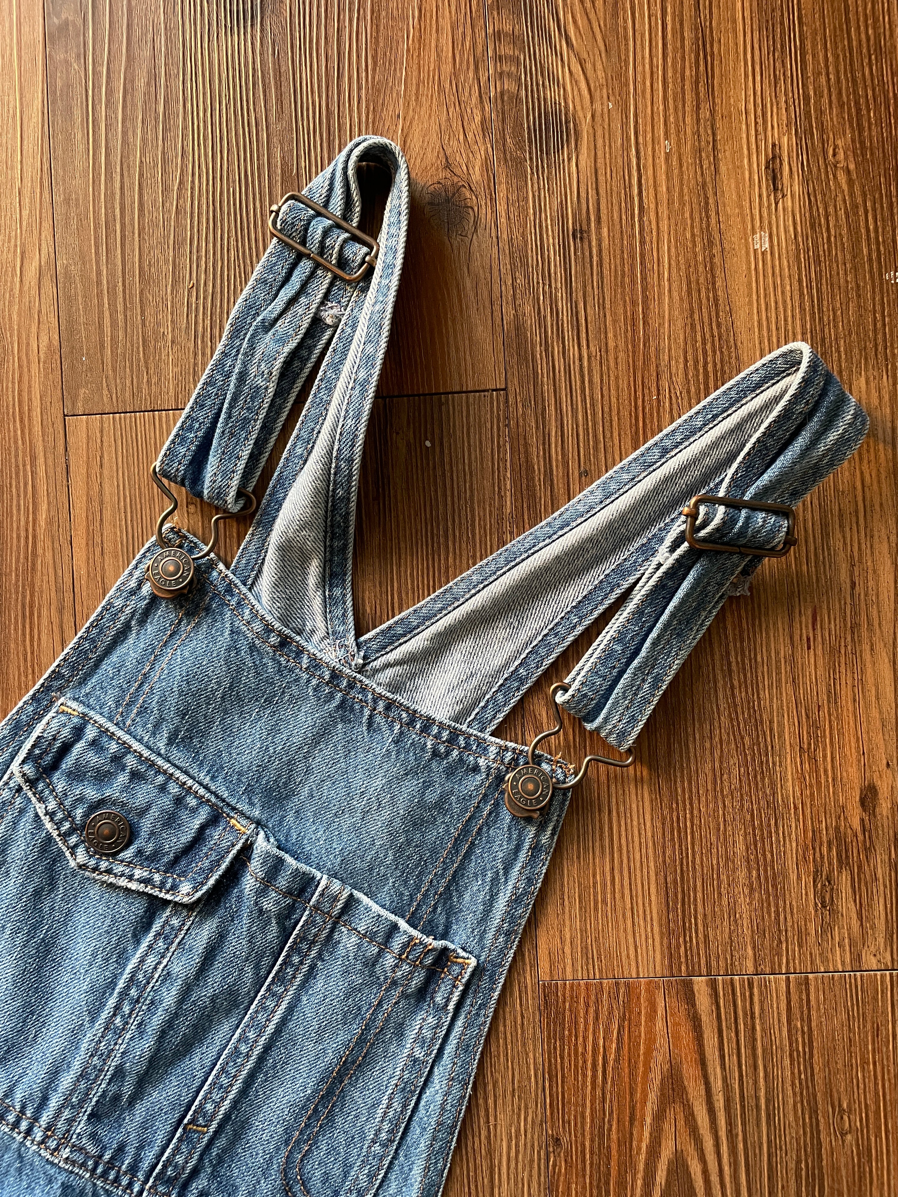 Women’s Small American Eagle Denim Tomgirl Overall Shorts