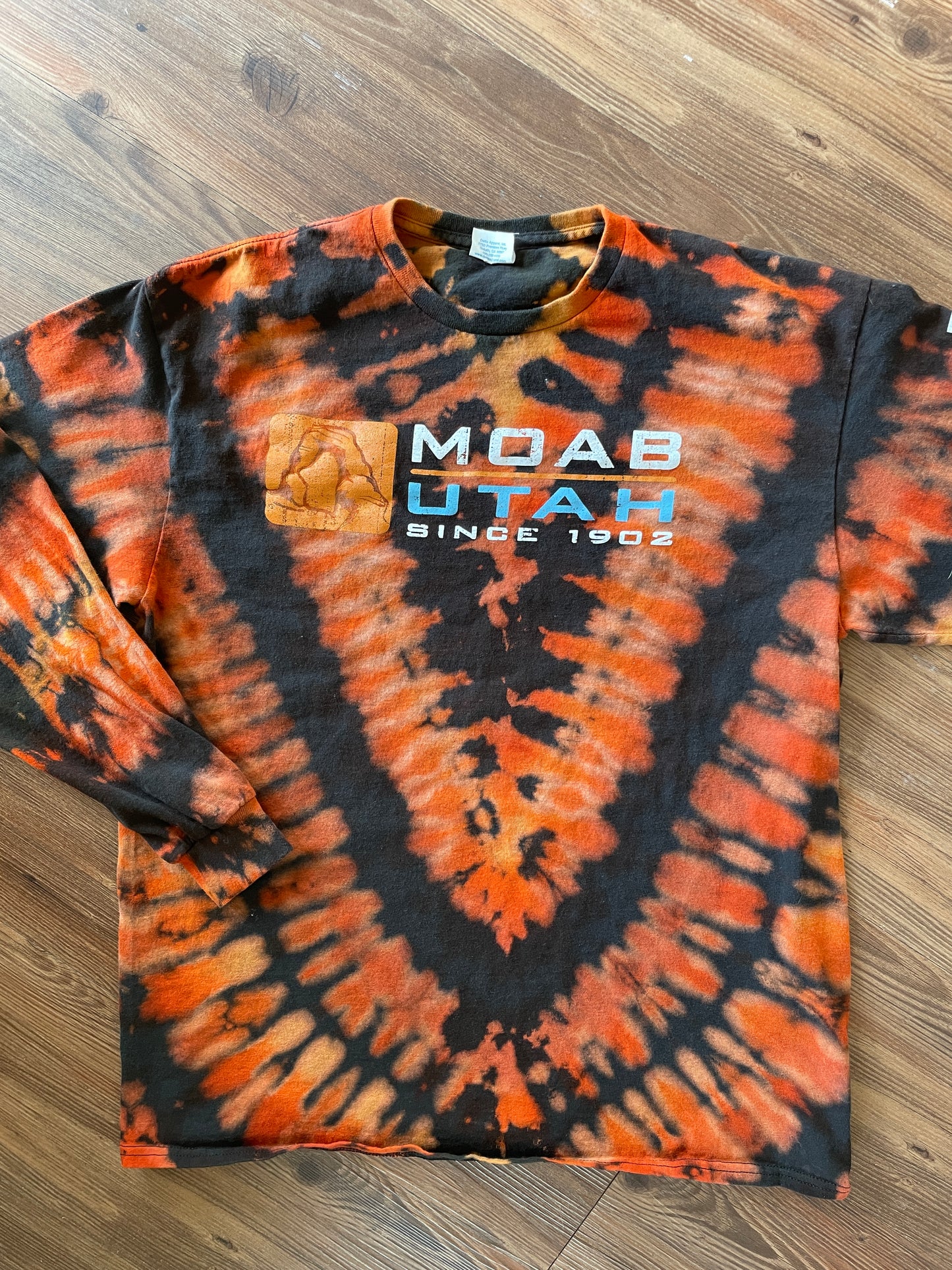 Medium/Large Men’s Moab, Utah Handmade Tie Dye T-Shirt | Black, Red, and Orange V-Pleated Tie Dye Long Sleeve