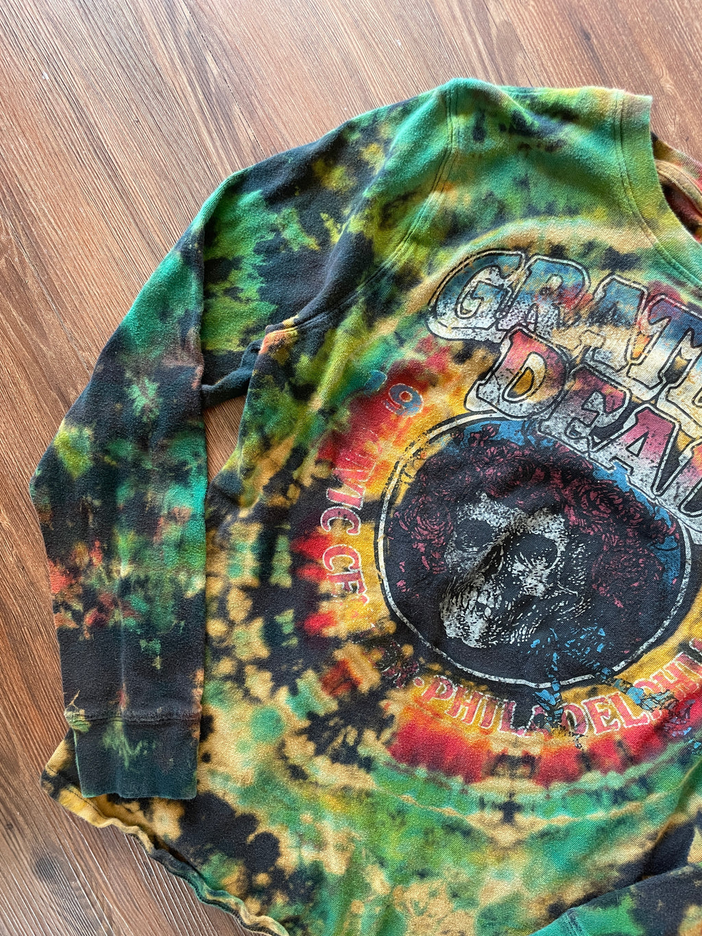 Small Men’s Utah Grateful Dead Handmade Tie Dye T-Shirt | Black, Red, Green, and Yellow Crumpled Tie Dye Long Sleeve