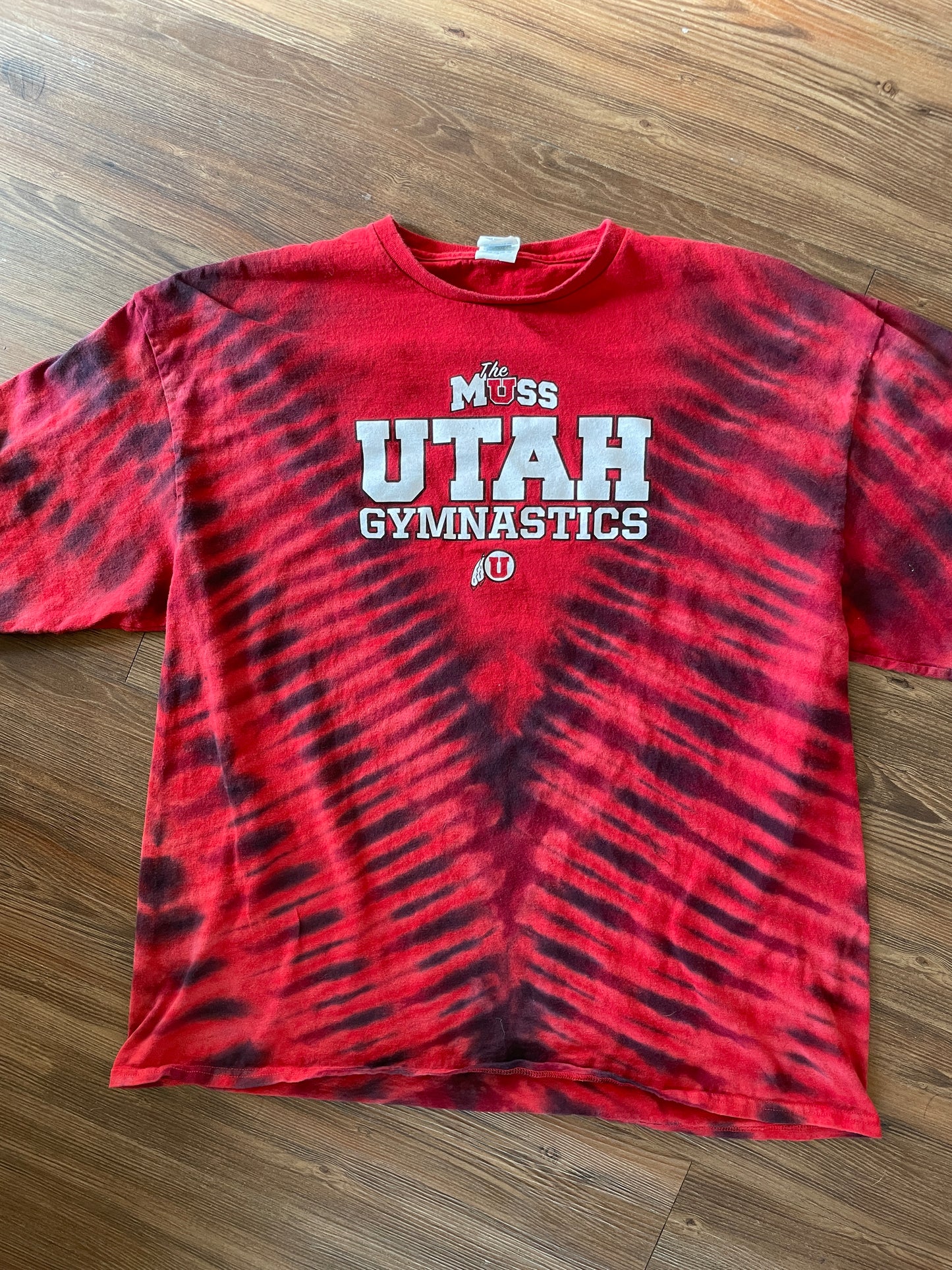 XXL Men’s Utah Gymnastics Handmade Tie Dye T-Shirt | Red and Black V-Pleated Tie Dye Long Sleeve