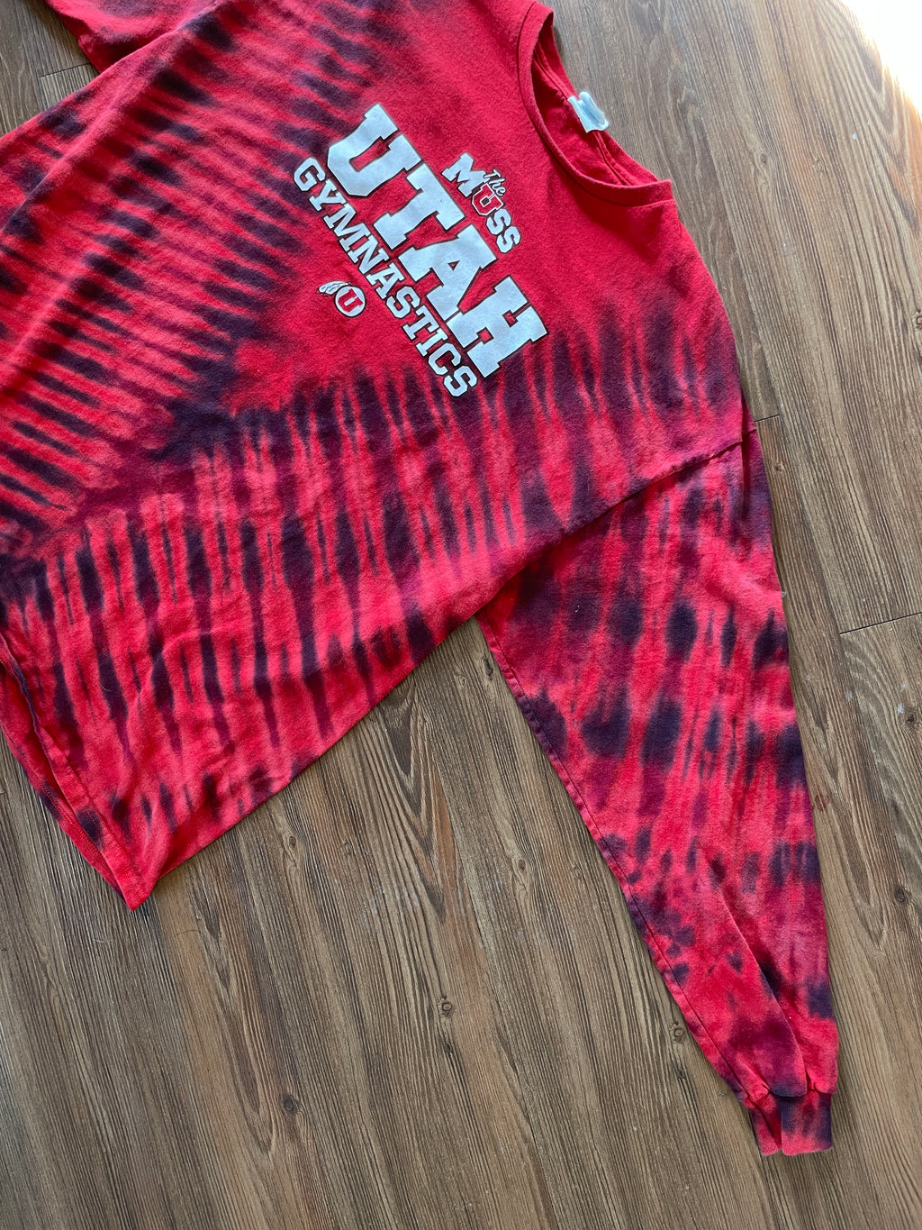 XXL Men’s Utah Gymnastics Handmade Tie Dye T-Shirt | Red and Black V-Pleated Tie Dye Long Sleeve