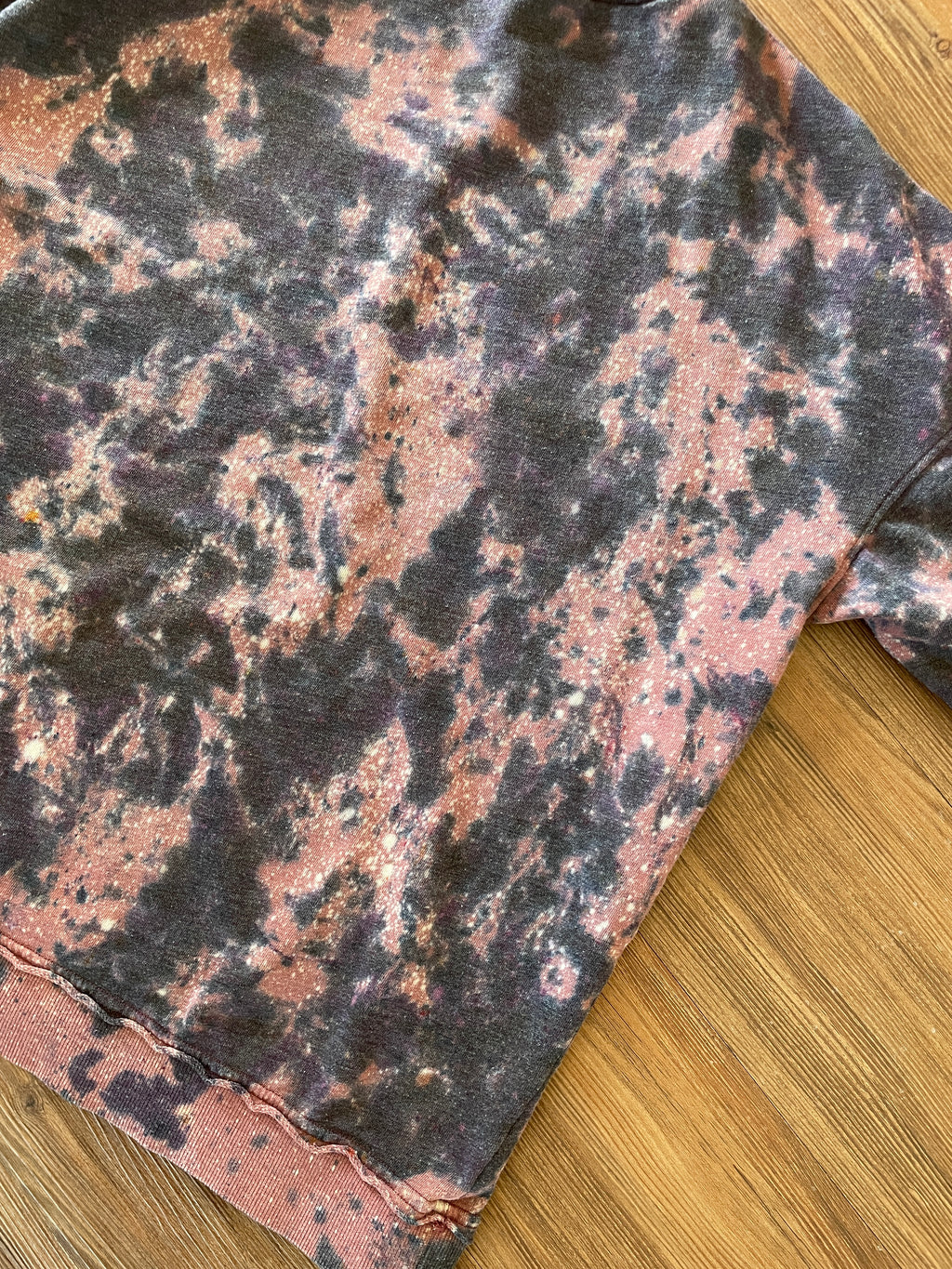 XL Men’s Utah Handmade Earth Tones Tie Dye Sweatshirt | Pink, Black, and Pink Tie Dye Long Sleeve Sweater