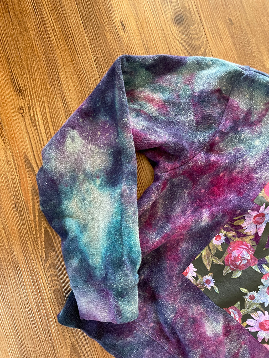 Medium Women's Vans Handmade Tie Dye Hoodie | Dark Blue and Purple Galaxy Ice Dye Tie Dye Long Sleeve Sweatshirt