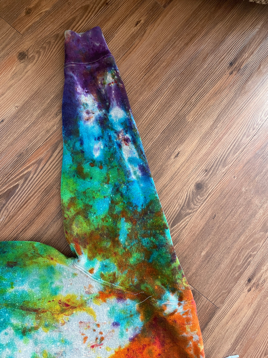 XL Men’s Utah Rainbow Handmade Tie Dye Heavyweight Hoodie | Rainbow Crumpled Tie Dye Long Sleeve Hooded Sweatshirt