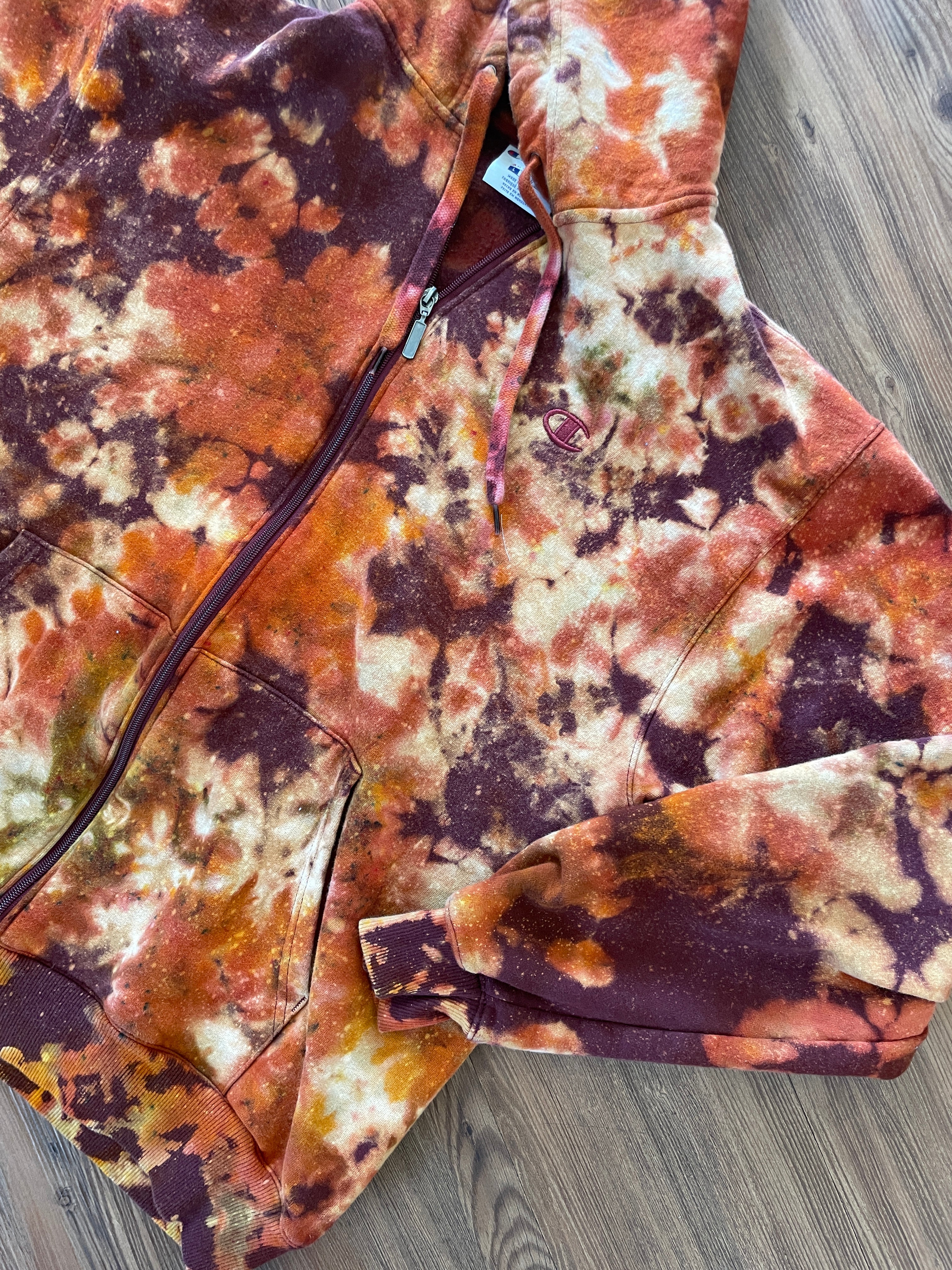Large Men’s Champion Earth Tones Handmade Tie Dye Zip Hoodie | Maroon and Orange Crumpled Tie Dye Long Sleeve Hooded Sweatshirt