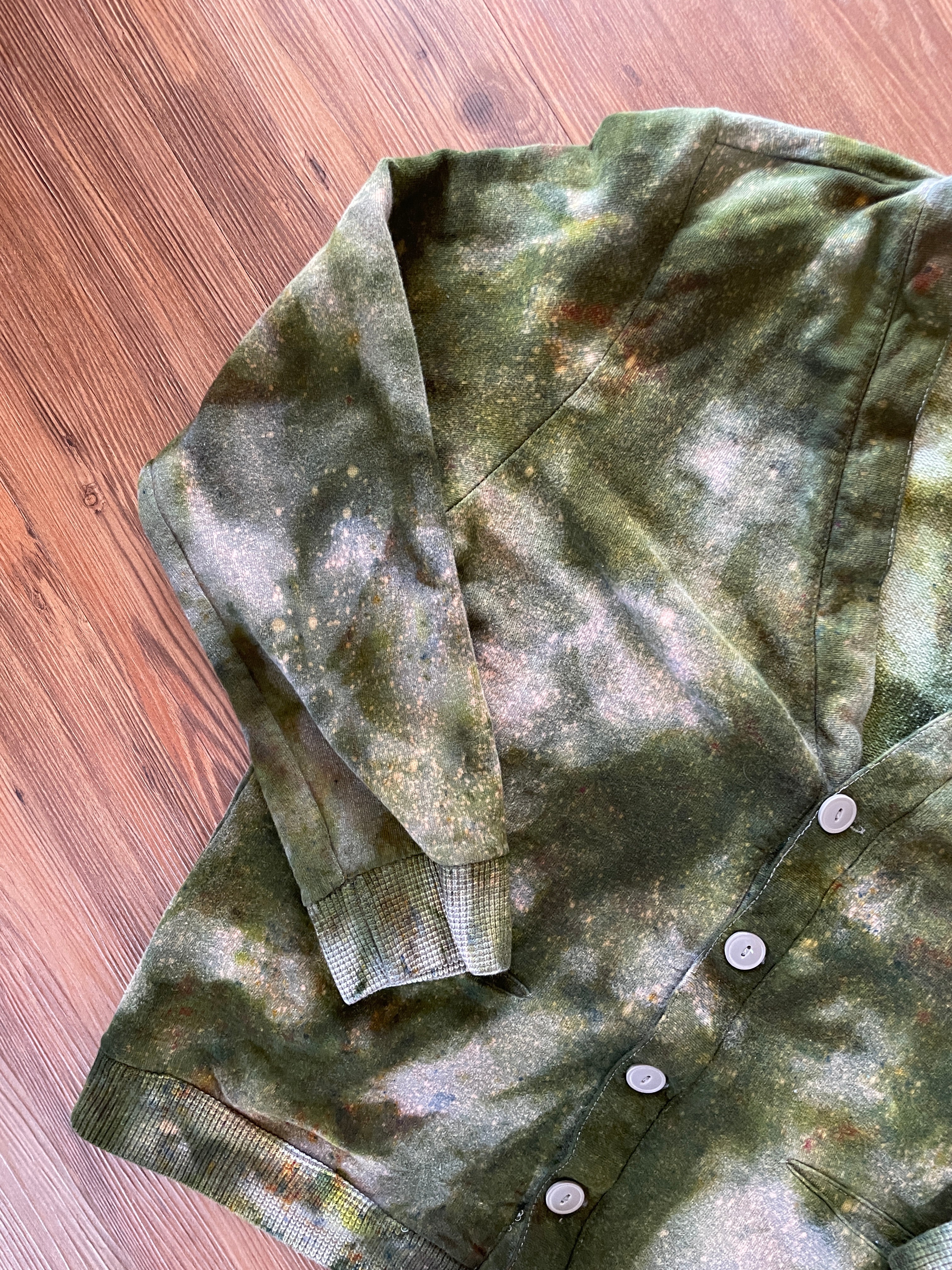 Large Men’s Handmade Tie Dye Grandpa-Style Button-Down Cardigan | Green and Gray Tie Dye Long Sleeve Sweater