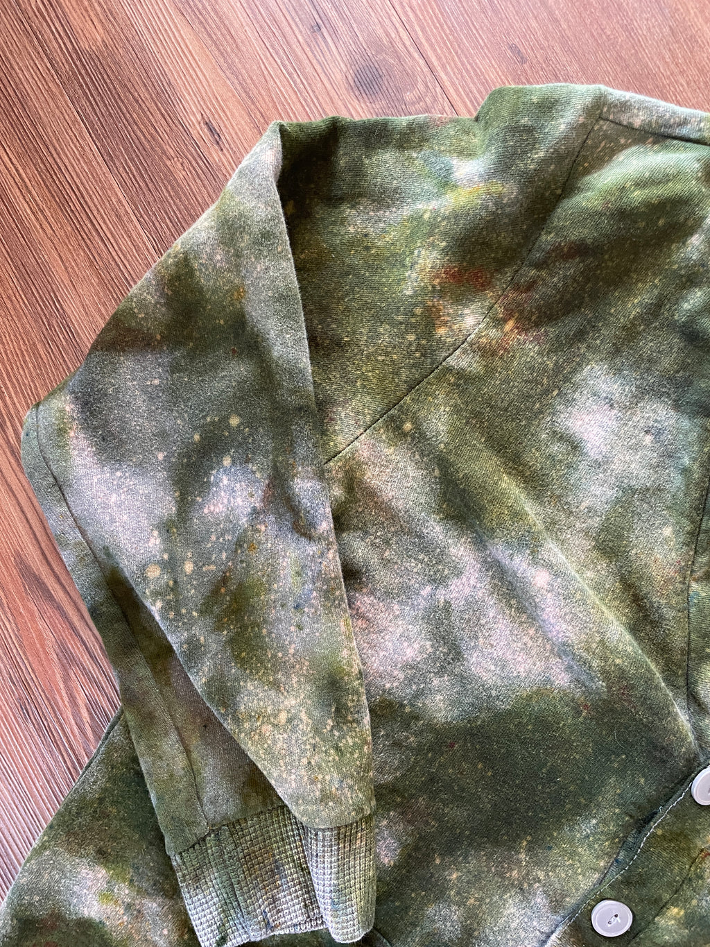 Large Men’s Handmade Tie Dye Grandpa-Style Button-Down Cardigan | Green and Gray Tie Dye Long Sleeve Sweater