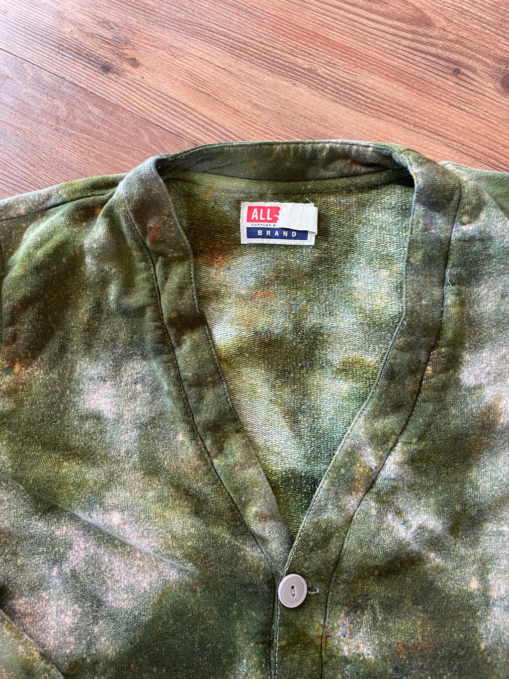 Large Men’s Handmade Tie Dye Grandpa-Style Button-Down Cardigan | Green and Gray Tie Dye Long Sleeve Sweater