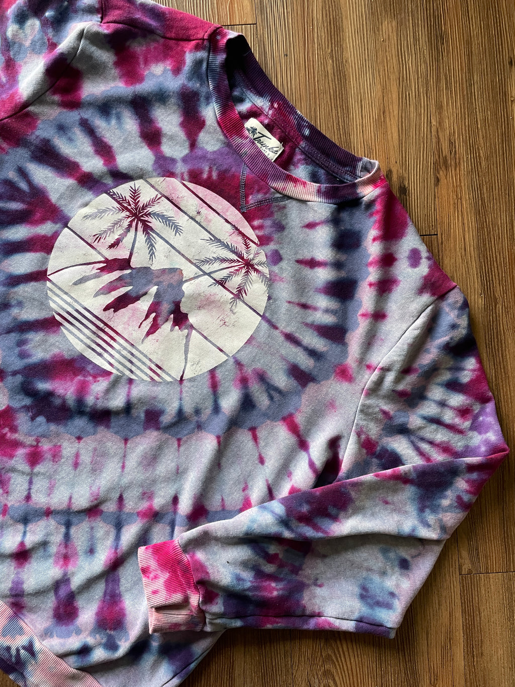 XL Women’s Mountain Palm Tree Tie Dye Lightweight Sweatshirt | Pink, Purple, and Pastel Blue Long Sleeve