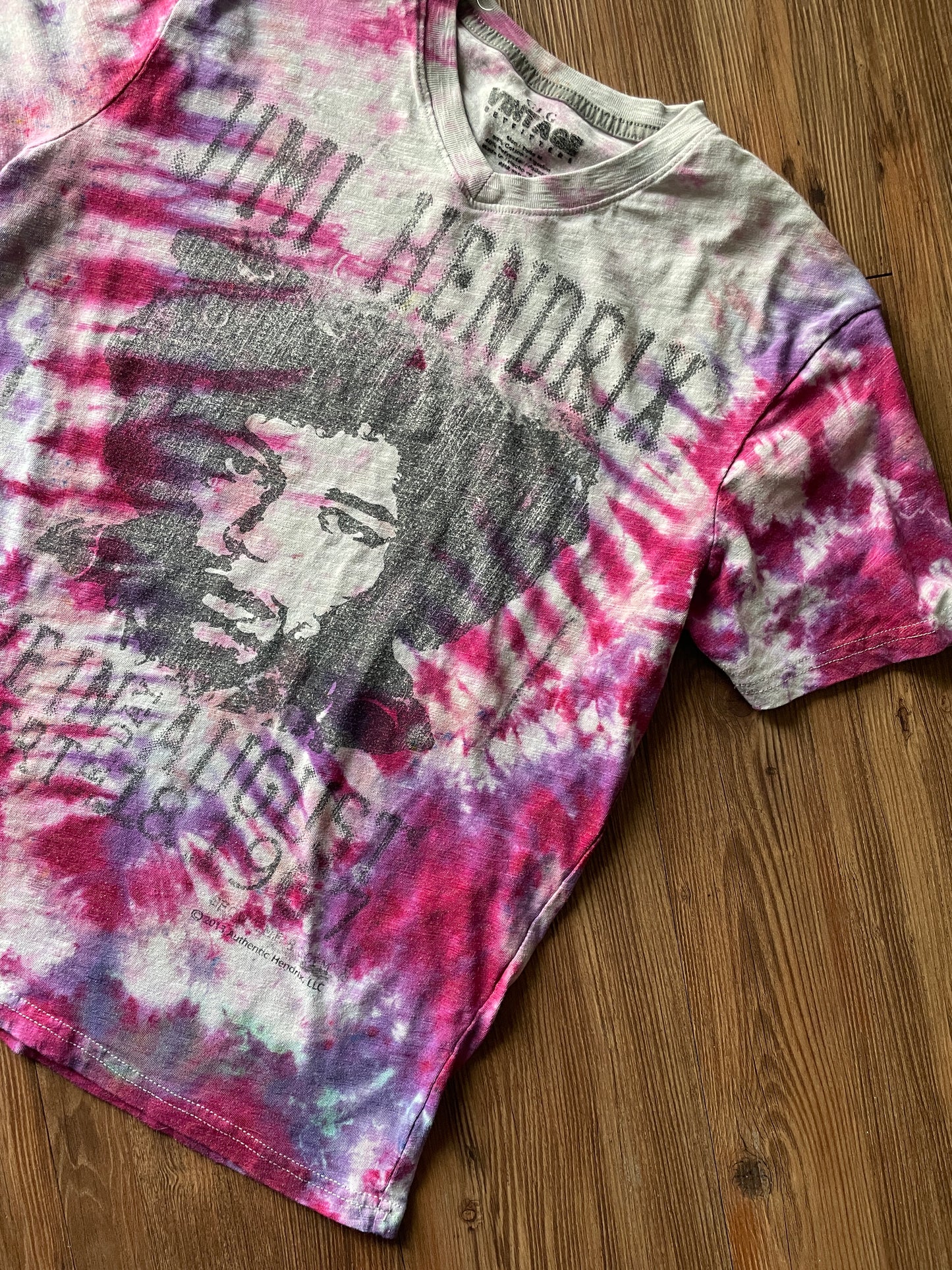 Medium Women’s Jimi Hendrix Tie Dye T-Shirt | Gray, Pink, and Purple Short Sleeve V-Neck