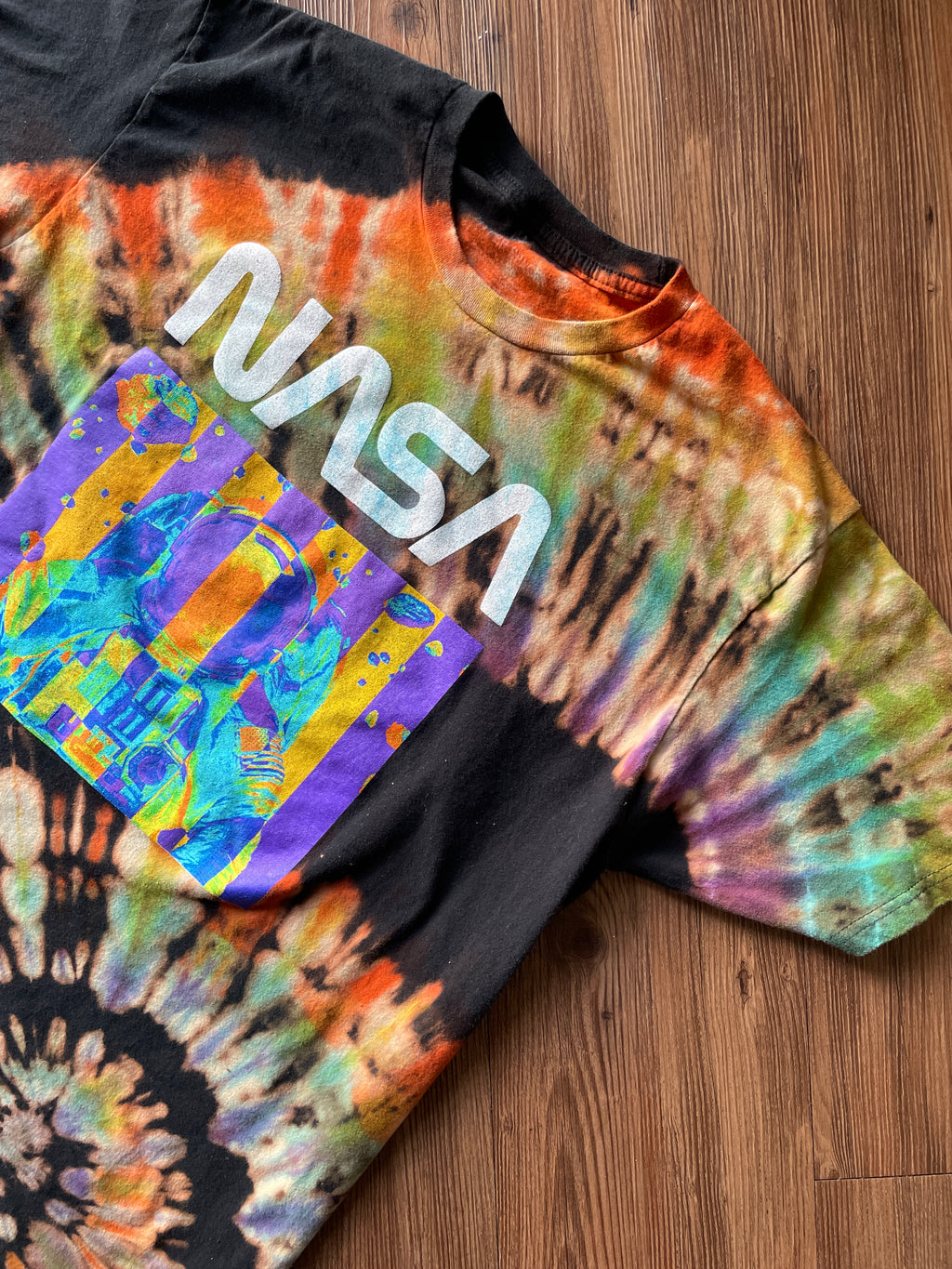 XL Men’s NASA Astronaut Tie Dye Sweatshirt | Pastel Purple Ice Dye Long Sleeve Hoodie