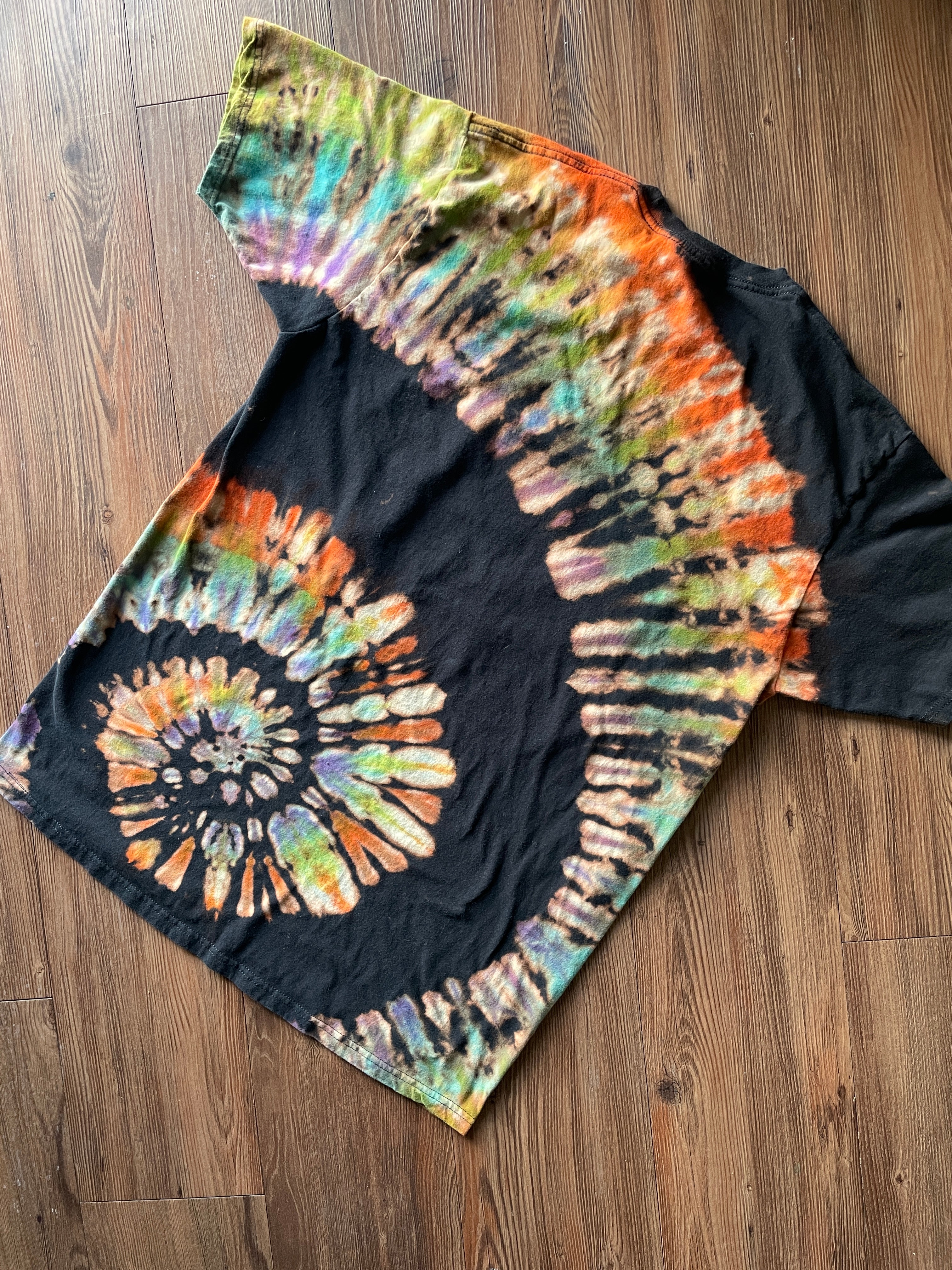 XL Men’s NASA Astronaut Tie Dye Sweatshirt | Pastel Purple Ice Dye Long Sleeve Hoodie