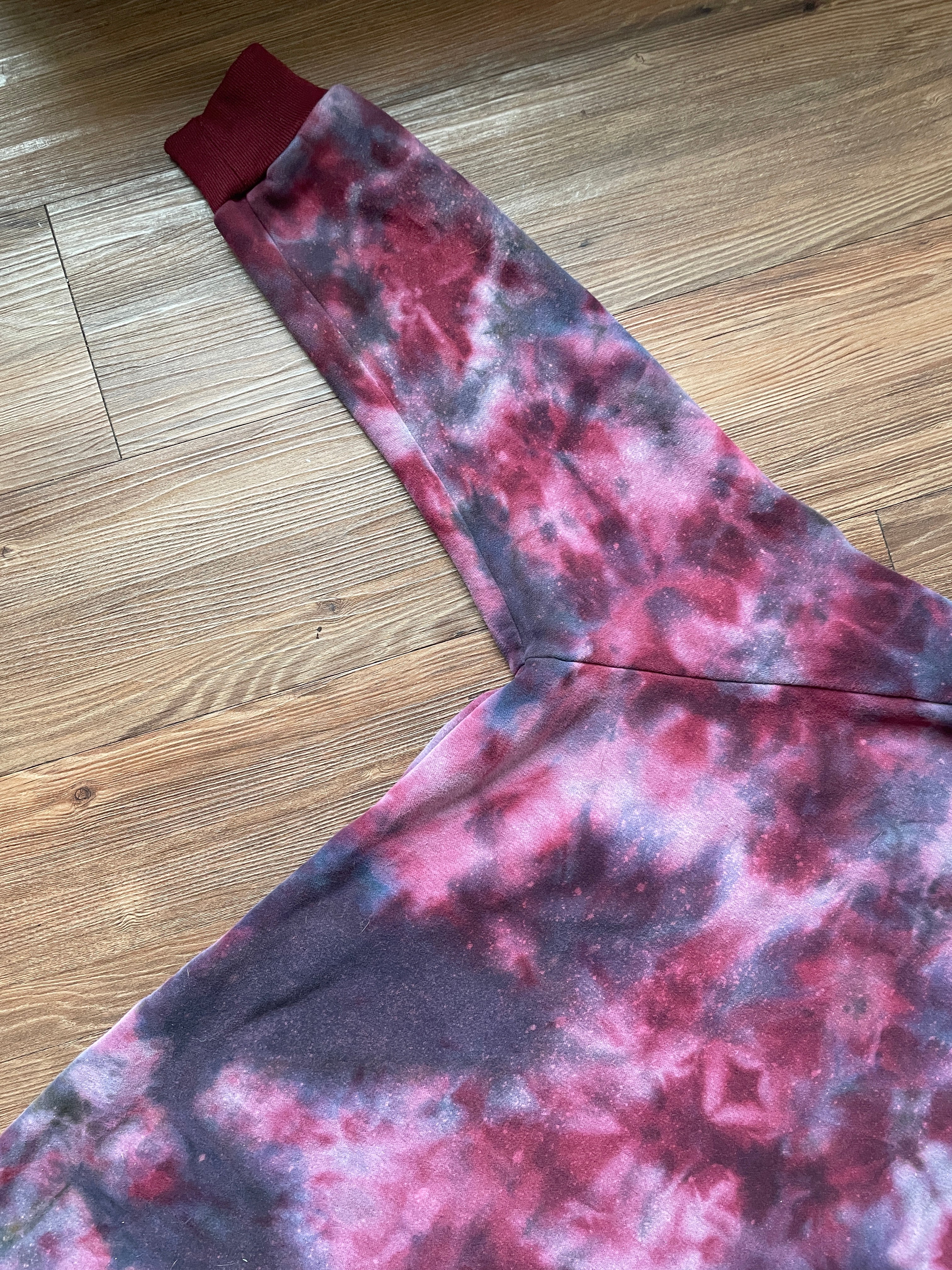 XL Women's/Medium Men's Dark Galaxy Tie Dye Hoodie | Maroon and Black Crumpled Oversized Hoodie with Pockets