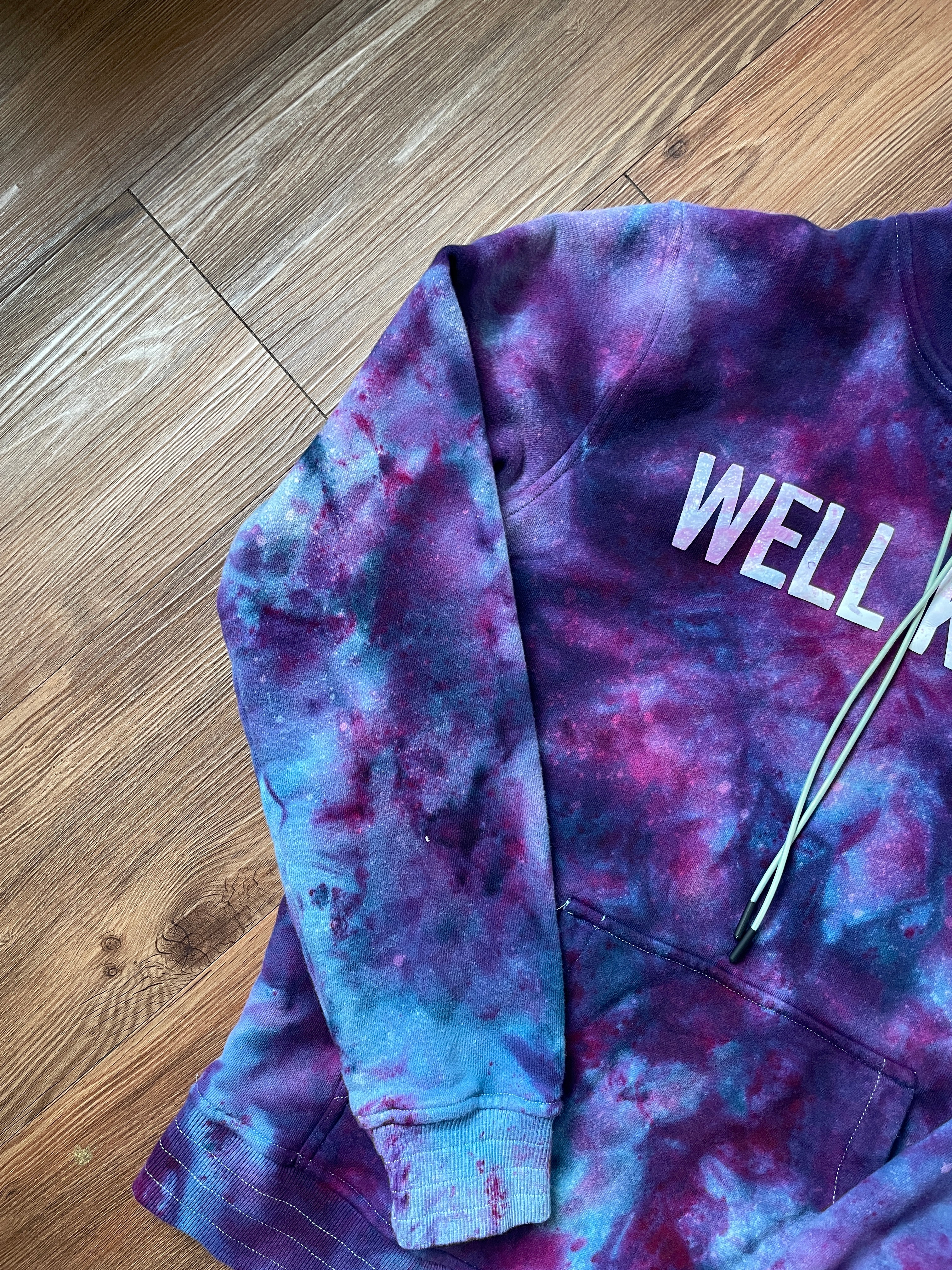 Large Men’s Well Known Galaxy Tie Dye Sweatshirt | Pastel Purple Ice Dye Long Sleeve Hoodie