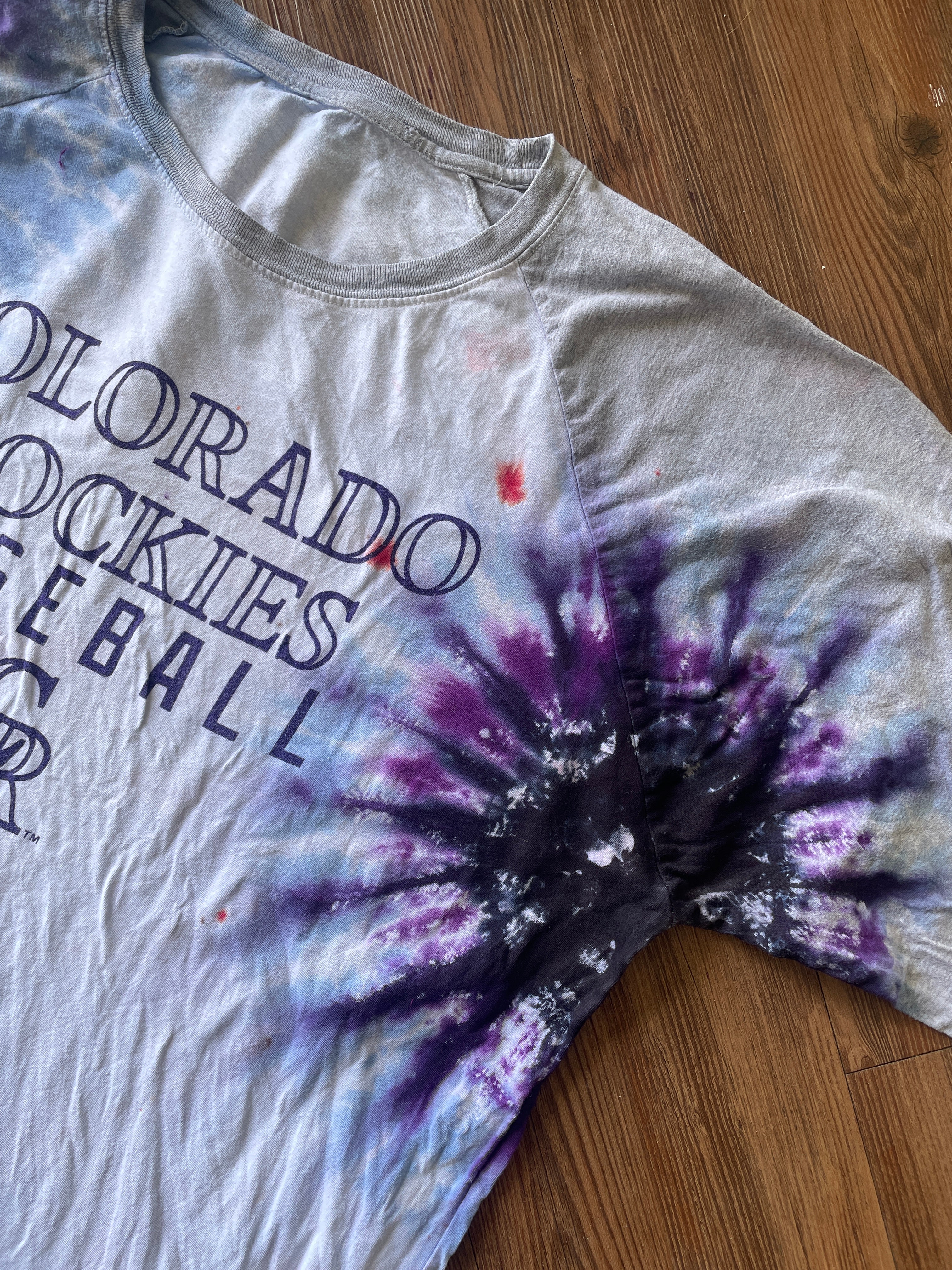 XL Men’s Colorado Rockies Tie Dye Baseball T-Shirt | MLB Tie Dye Short Sleeve