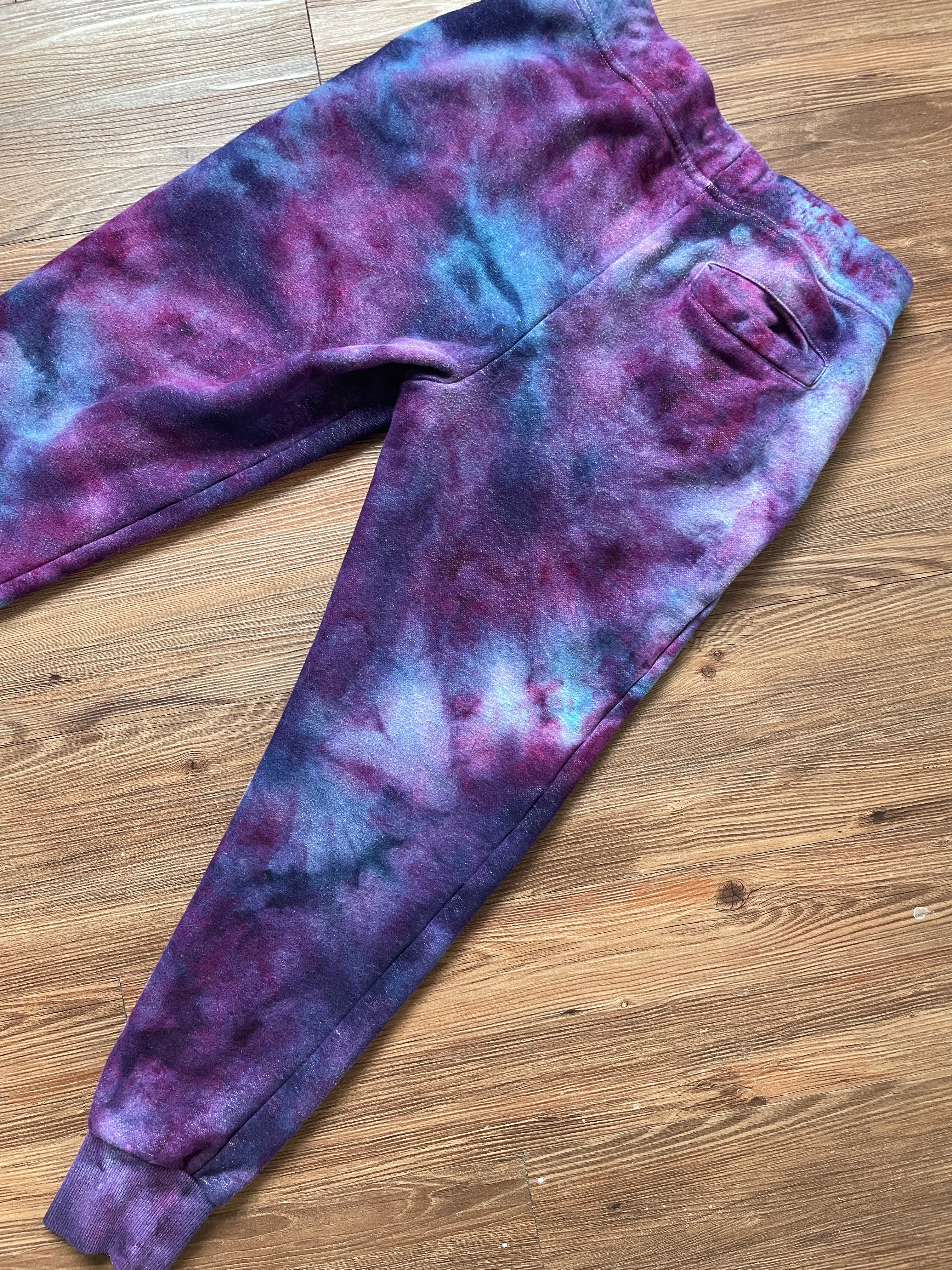 Small Women's Fila Galaxy Tie Dye Sweatpants with Pockets | Shades of Blue and Purple Ice Dye Pants