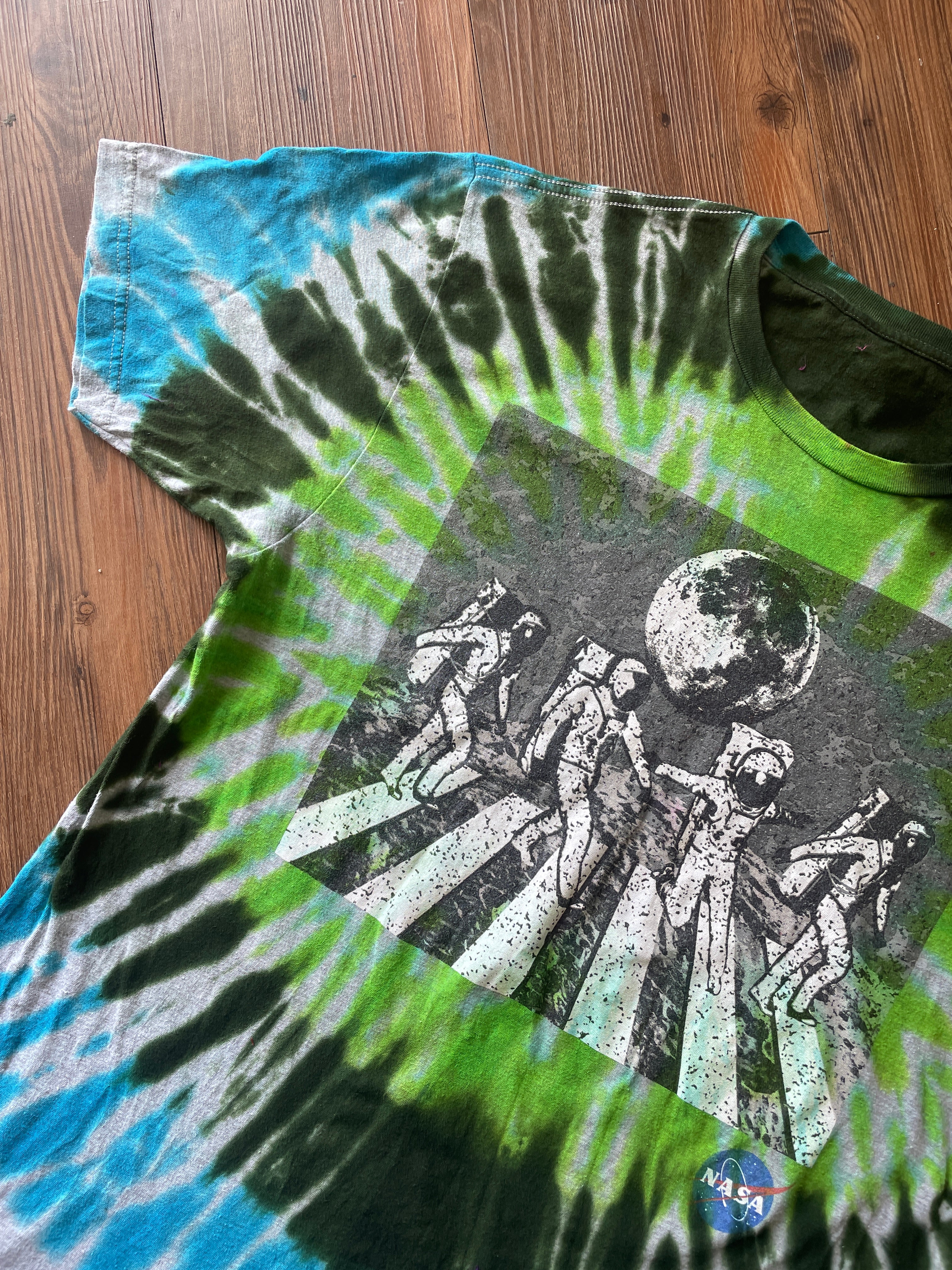 Medium Men’s NASA Dance on the Moon Tie Dye T-Shirt | Blue and Green Tie Dye Short Sleeve