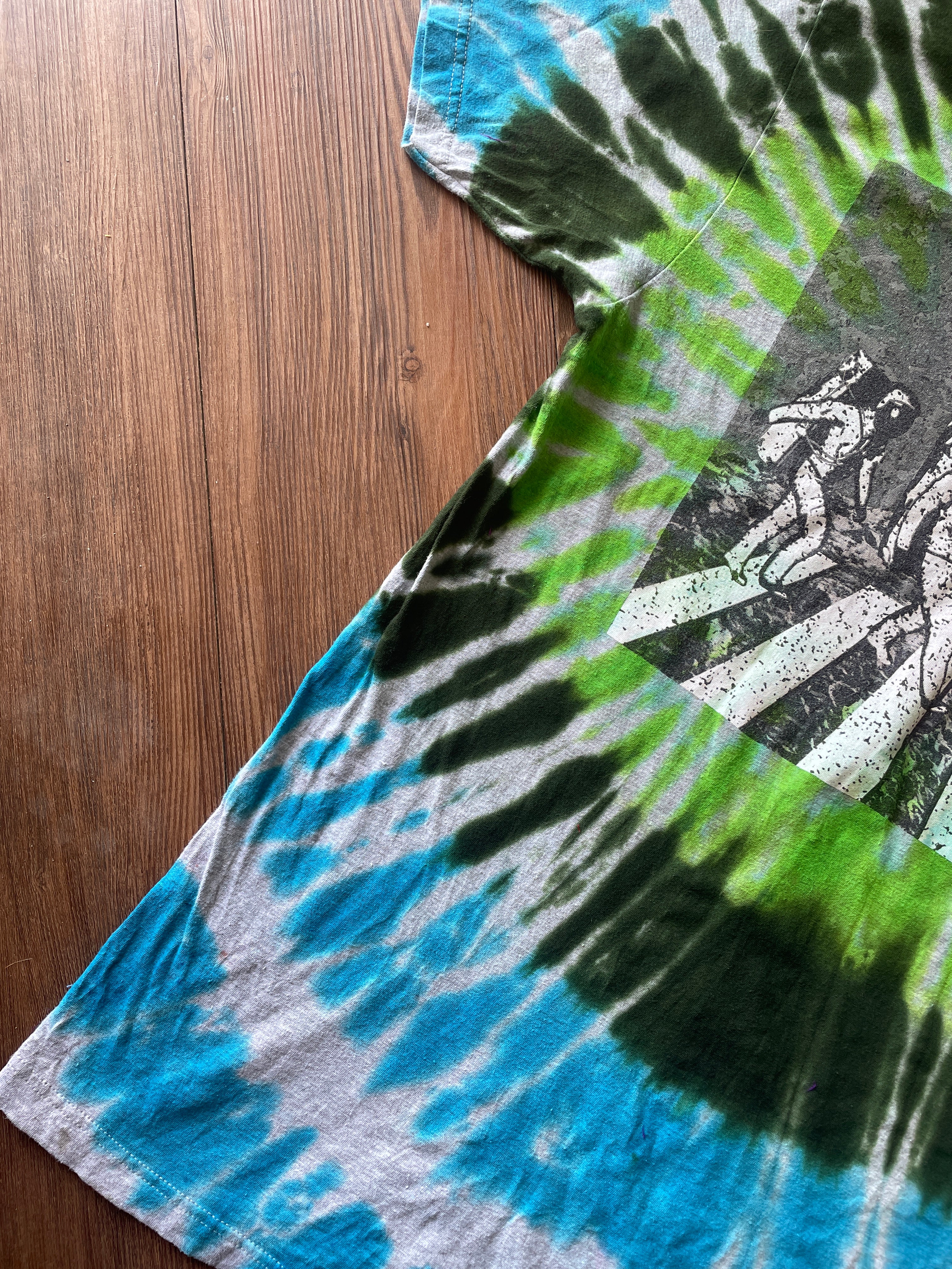 Medium Men’s NASA Dance on the Moon Tie Dye T-Shirt | Blue and Green Tie Dye Short Sleeve